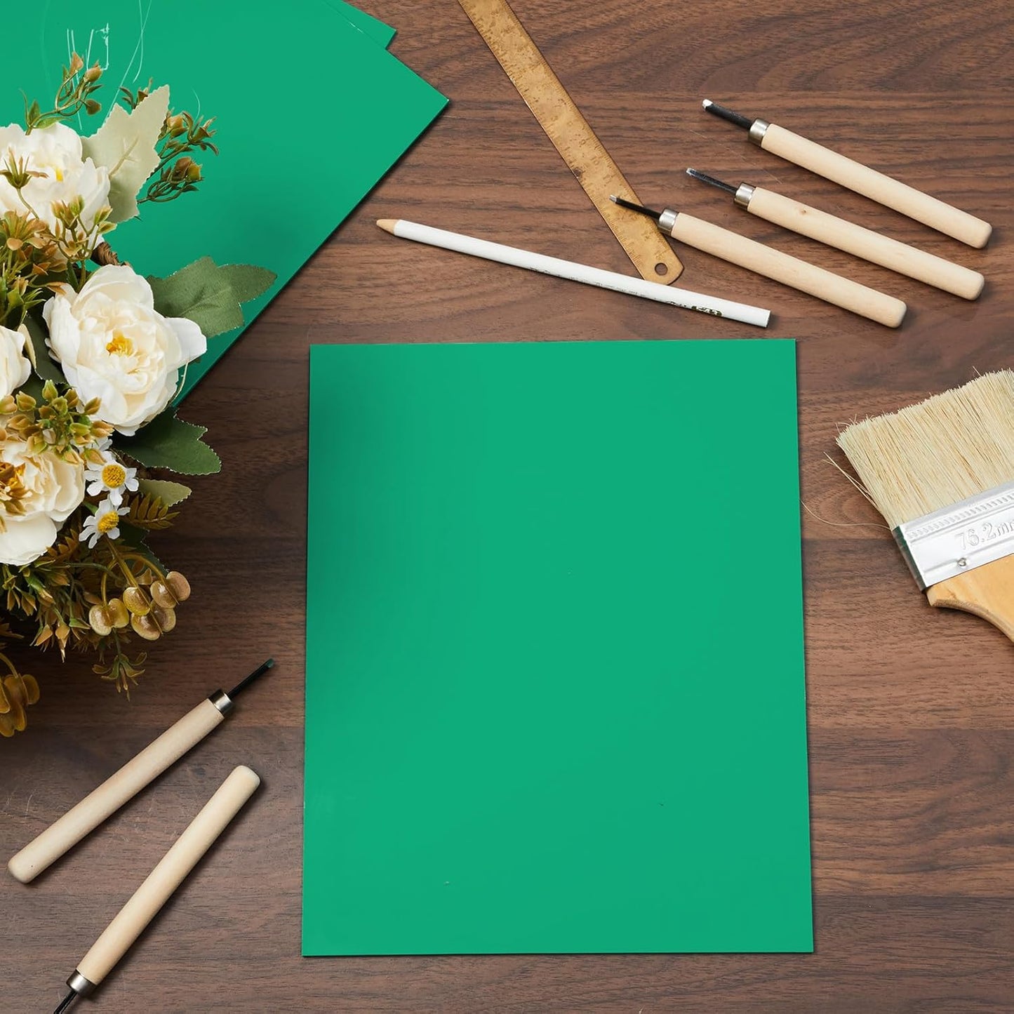 Yeaqee 8 Pcs Linoleum Block Rubber Carving Block Soft Linocut Blocks Large Linoleum Sheet Unmounted Lino Plates for Engraving Art Project Printmaking Artist Studio Supplies (8 x 10 Inch,Green)