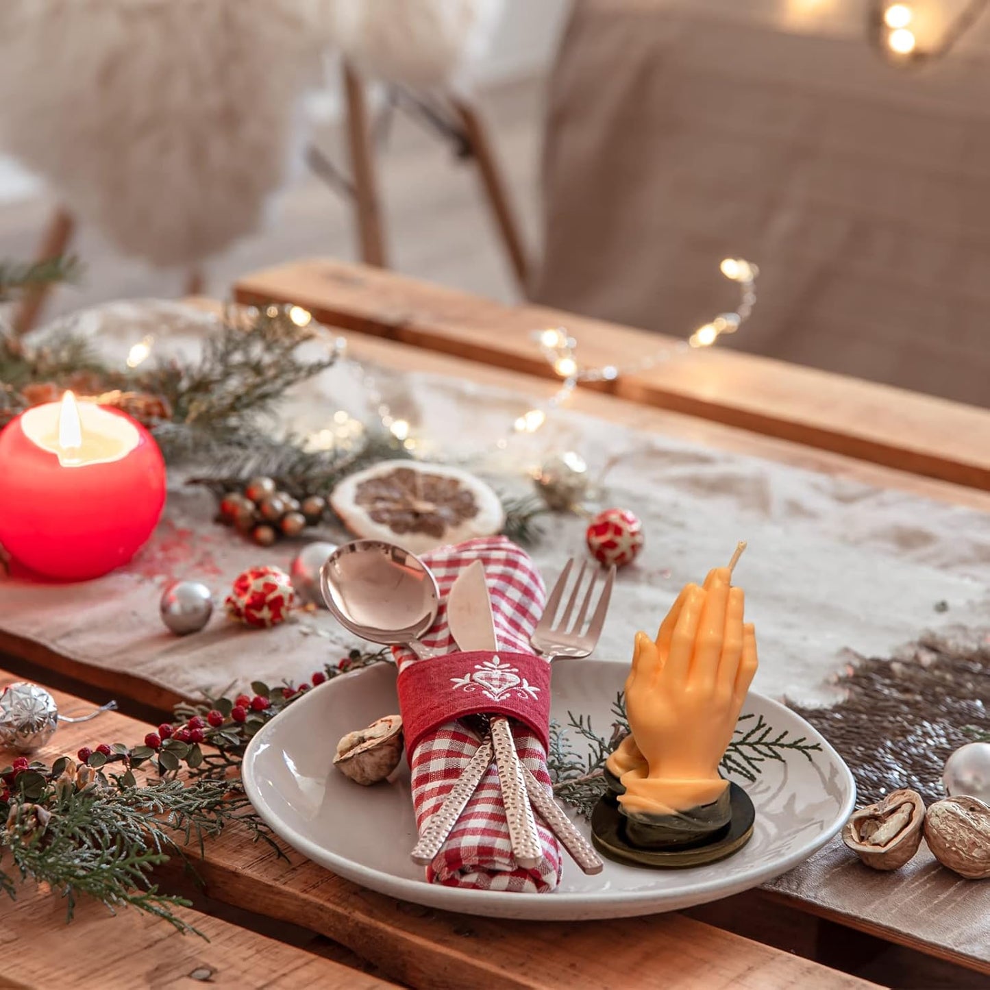 3D Hands Folded for Prayer Candle Silicone Mold Scented DIY Reisn Mold Gypsum Mould for Praying Blessing Candle Making Resin Soap Gifts Wax Aromatherapy Craft Supplies Home Halloween Decor