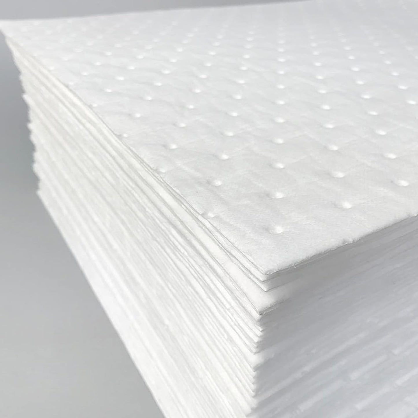 Aain Oil Absorbent Mat Pad, Heavy weight Economical Oil Absorbent Pads,Absorbs Liquids,20" Length x 15" Width, White.