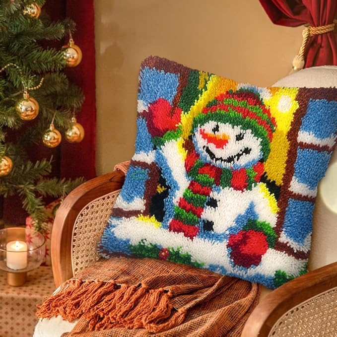 Couple Snowman Christmas Latch Hook Kits for Adults Kids, Beginners DIY Latch Hook Pillow Kit Pre-Printed Latch Hook Rug Kits Cross-stitch Embroidery Cushion for Home Sofa Decoration 17x17 in.
