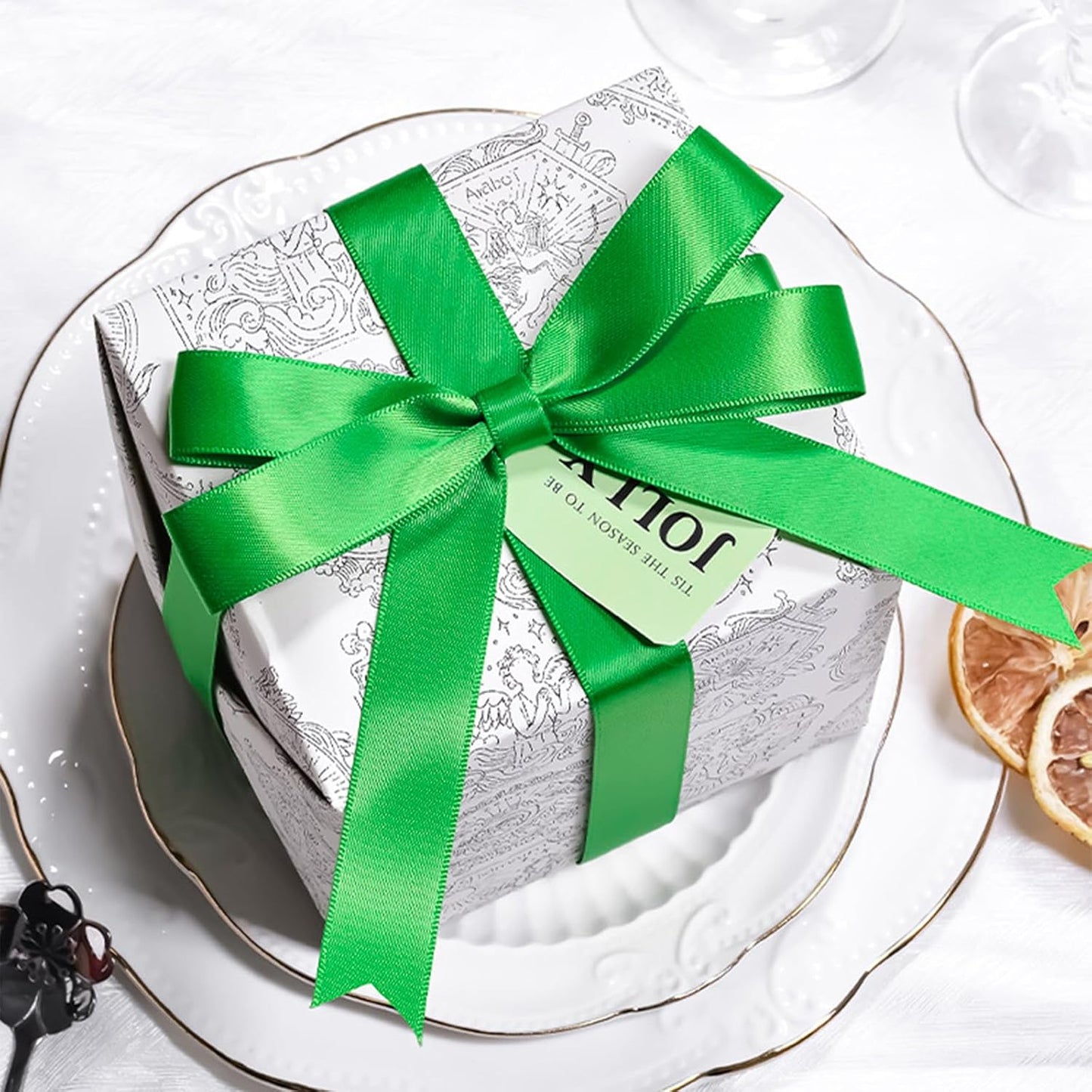 1" x 100 Yards Emerald Green Polyester Satin Ribbon Single Faced Bulk Fabric Ribbons for Gift Wrapping, Crafting, Bows Making, Flower Bouquet, Wedding, Home Decor