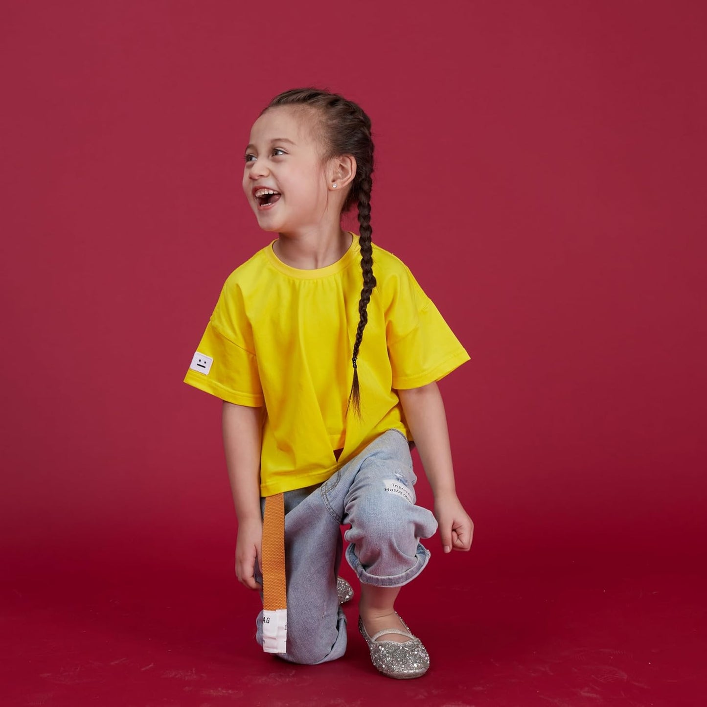 Seamless Photography Background Paper Roll, Blue Photo Paper Backdrop for Photography, Video and Streaming (Flame, 53" x16')