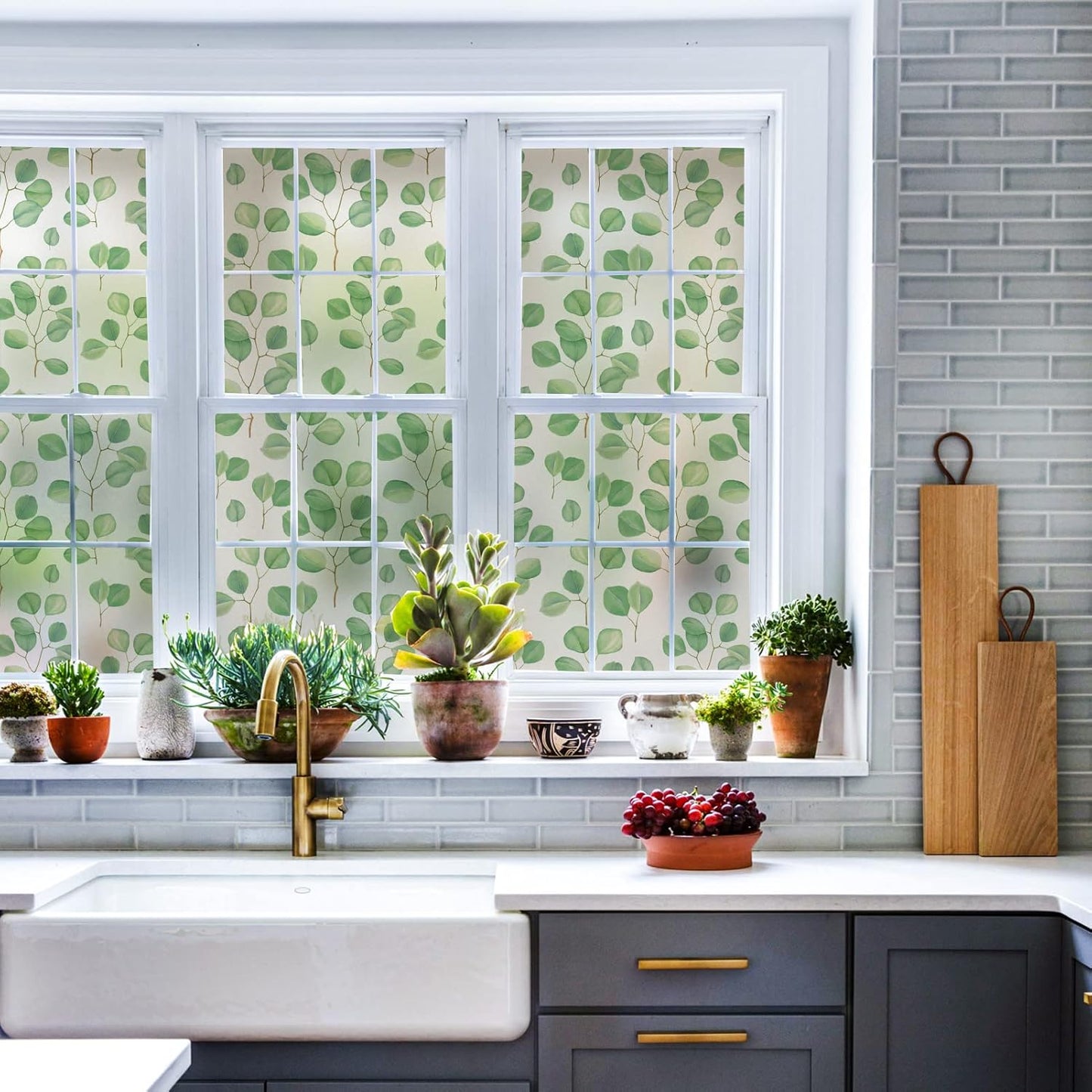 DKTIE Retro Leaves Pattern Two-Way Window Film Privacy Day and Night Window Privacy Film Decorative Stained Glass Window Clings for Birds (S222, 35.4" x 78.7")