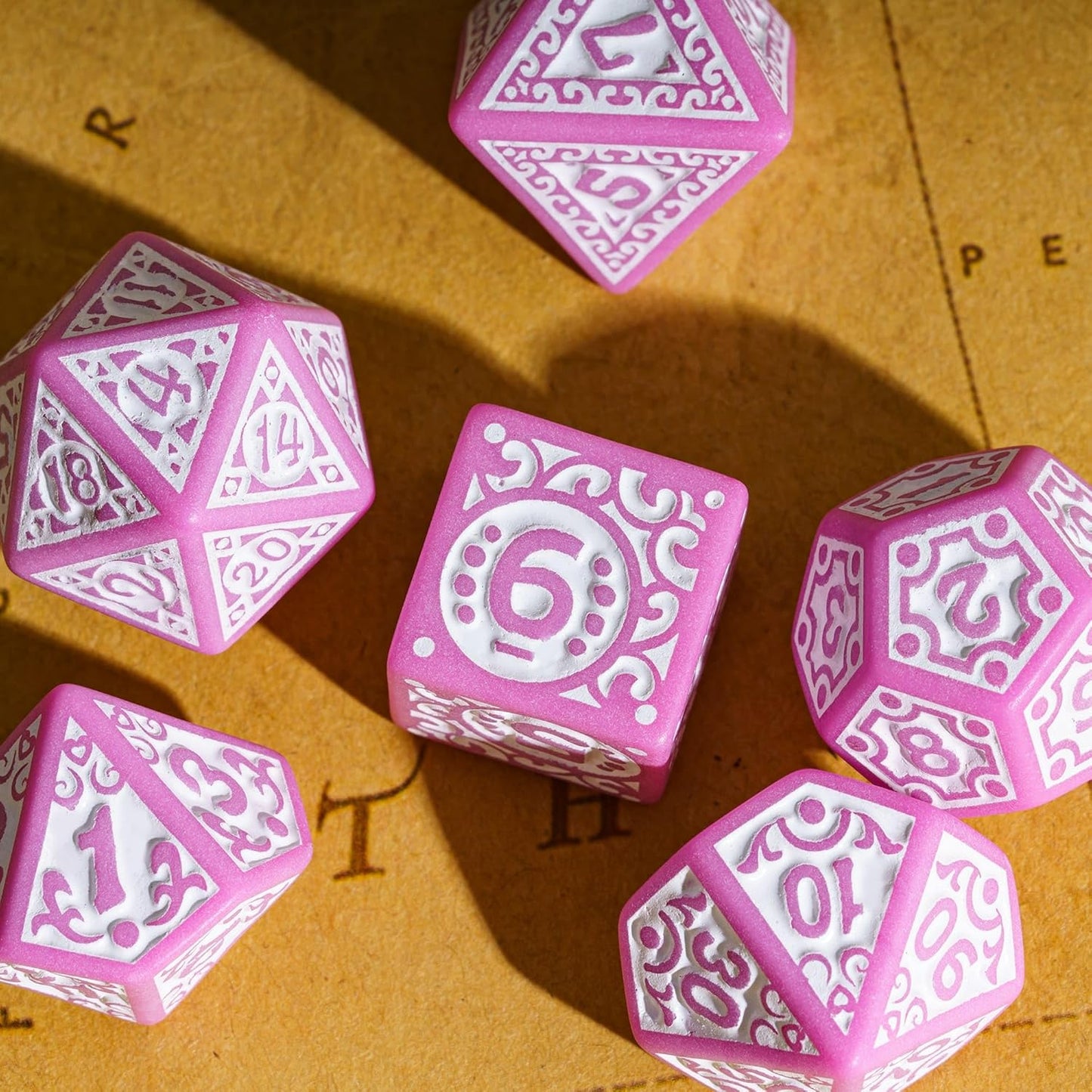 7-Die DND Dice Set New Pattern Polyhedral Dice Set with Leather Bag D&D Die for RPG Table Games(Pink White)