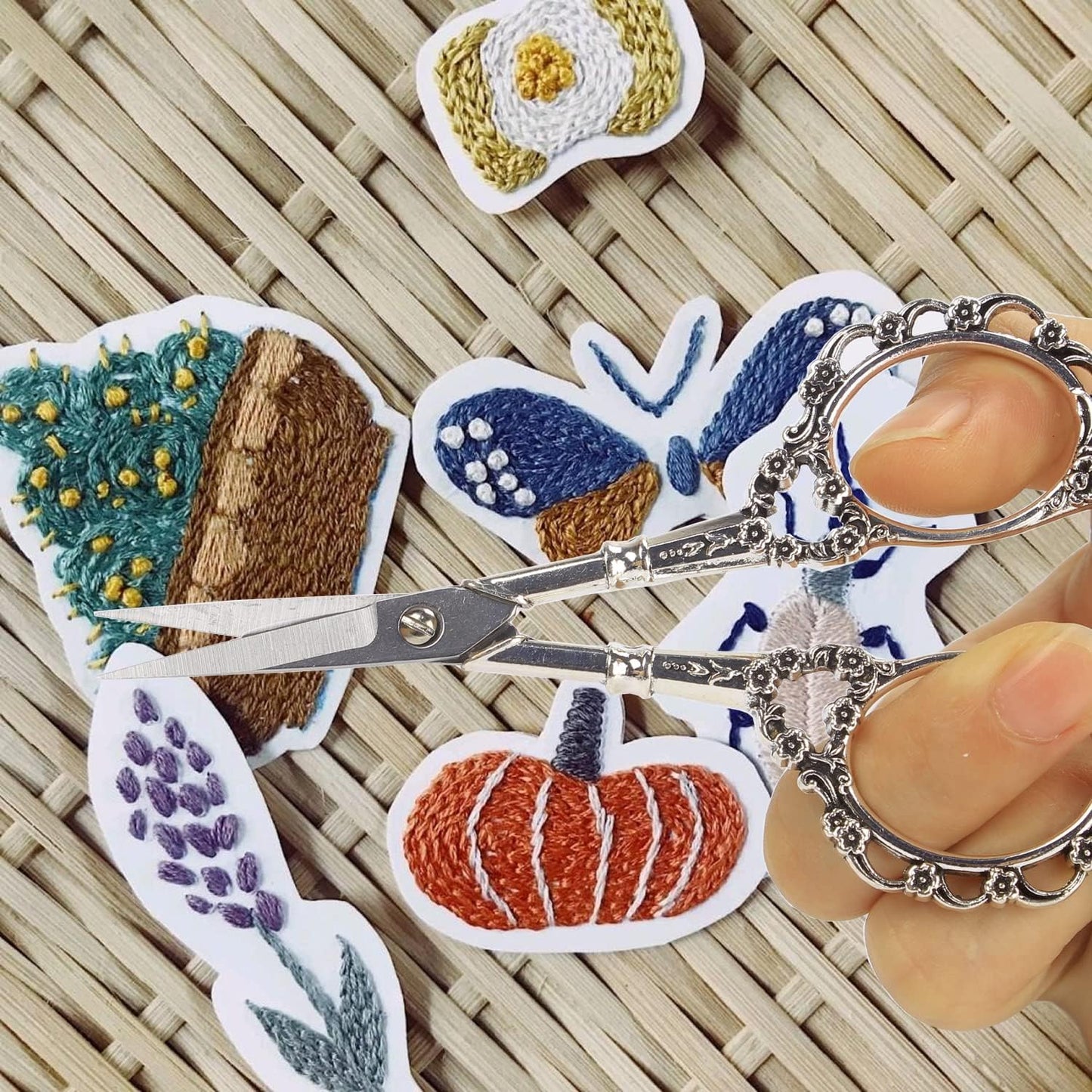 BIHRTC 4.5inch Scissors with Leather Case Plum Blossom Scissors Small Sharp Tip Stainless Steel Craft Scissor Shear for Office Home Sewing Supplies Cross Stitch Needlework DIY