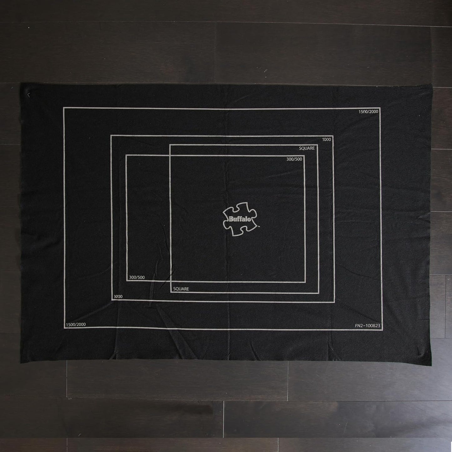 Buffalo Games - Roll-up Puzzle Mat - Jumbo Size for up to 2000 Piece Puzzles - Easy Storage and Clean Up - Expanding Tube for Roling - Save Your Jigsaw Puzzle