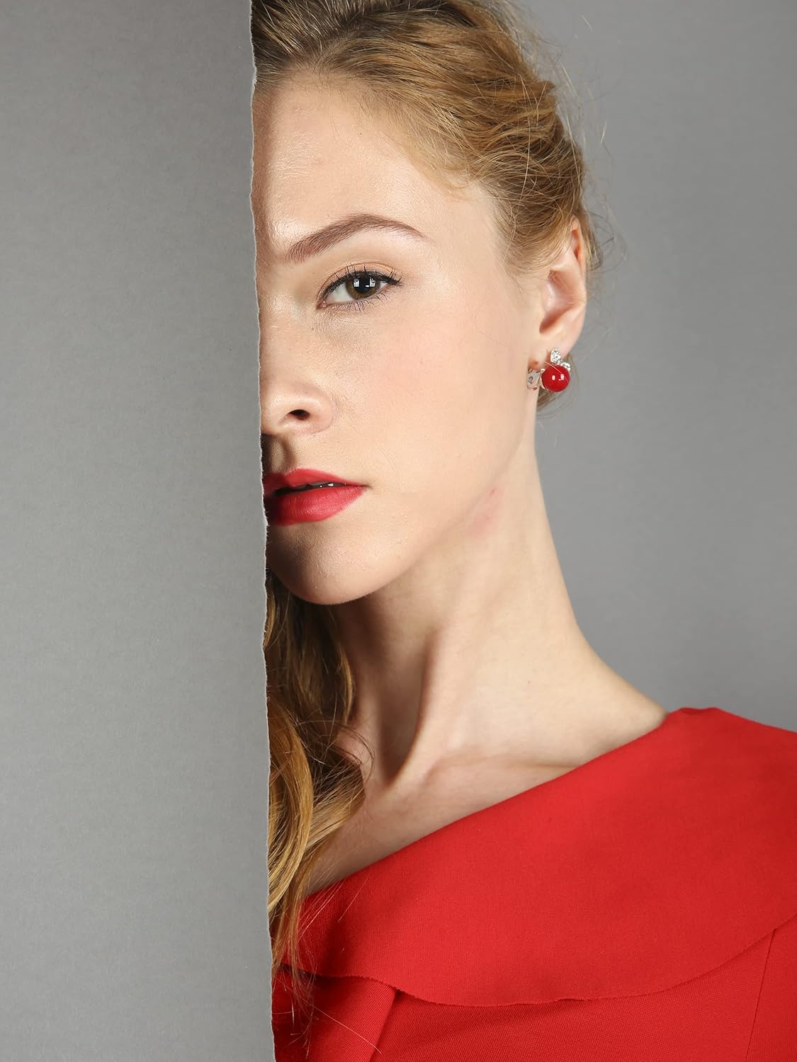 Seamless Photography Background Paper Roll, Grey Photo Paper Backdrop for Photography, Video and Streaming (107''x36' Neutral Grey)