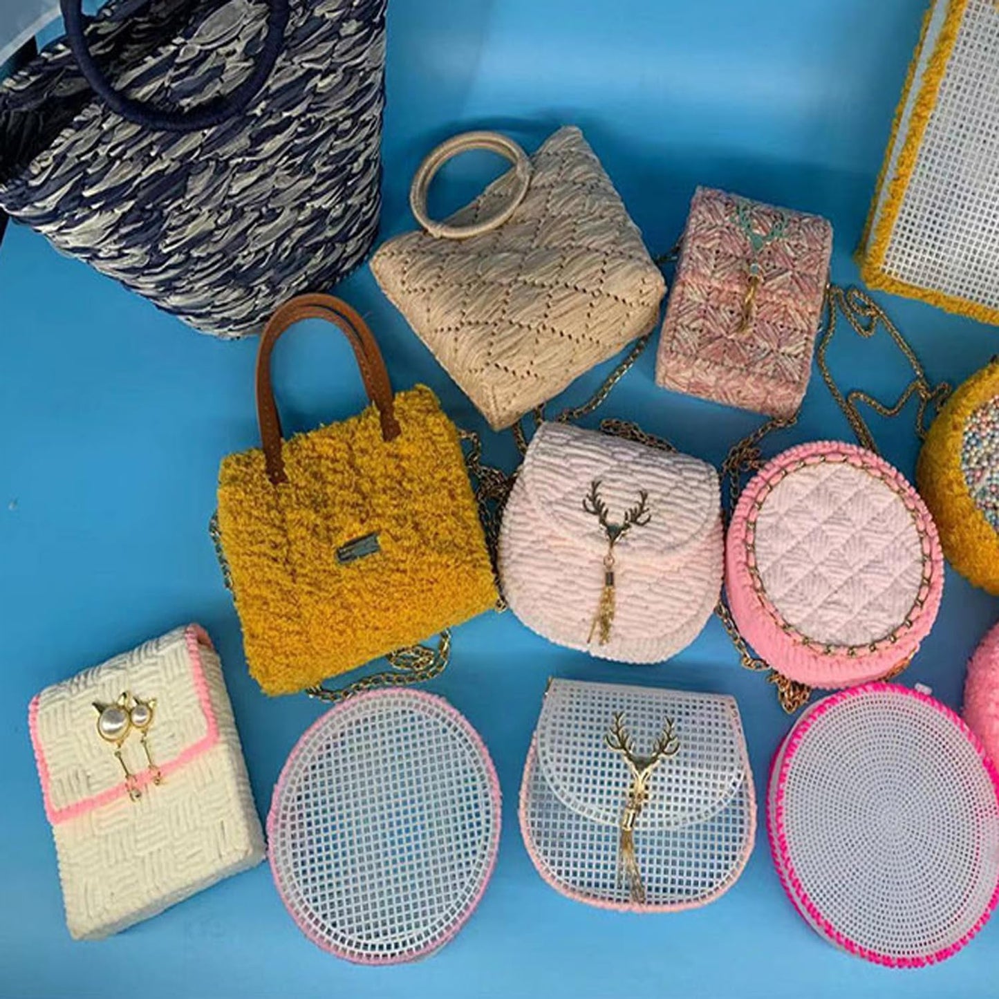 6pcs 7 Count Plastic Canvas, 10.5" x 13.5" Plastic Canvas Sheets, Sheet Eye Mesh for Embroidery, Knit Crochet Projects, DIY Handicraft, Make Dividers.