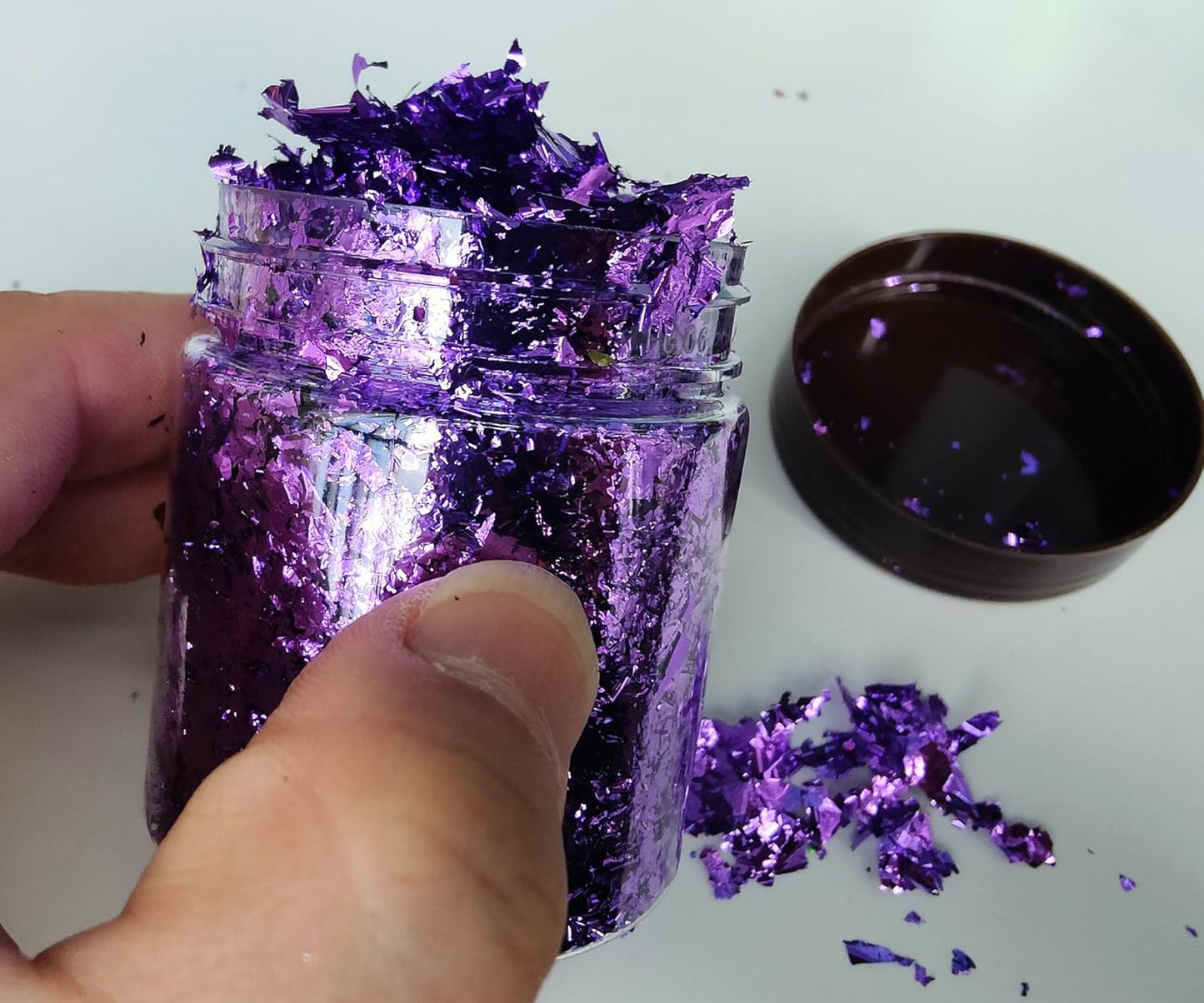 Gilding Flakes,Gold Foil Flakes for Resin,Blue Red Purple Pink Metallic Foil Flakes for Resin Jewelry Making,Nails,Painting Art,Crafts and Slime (Purple)