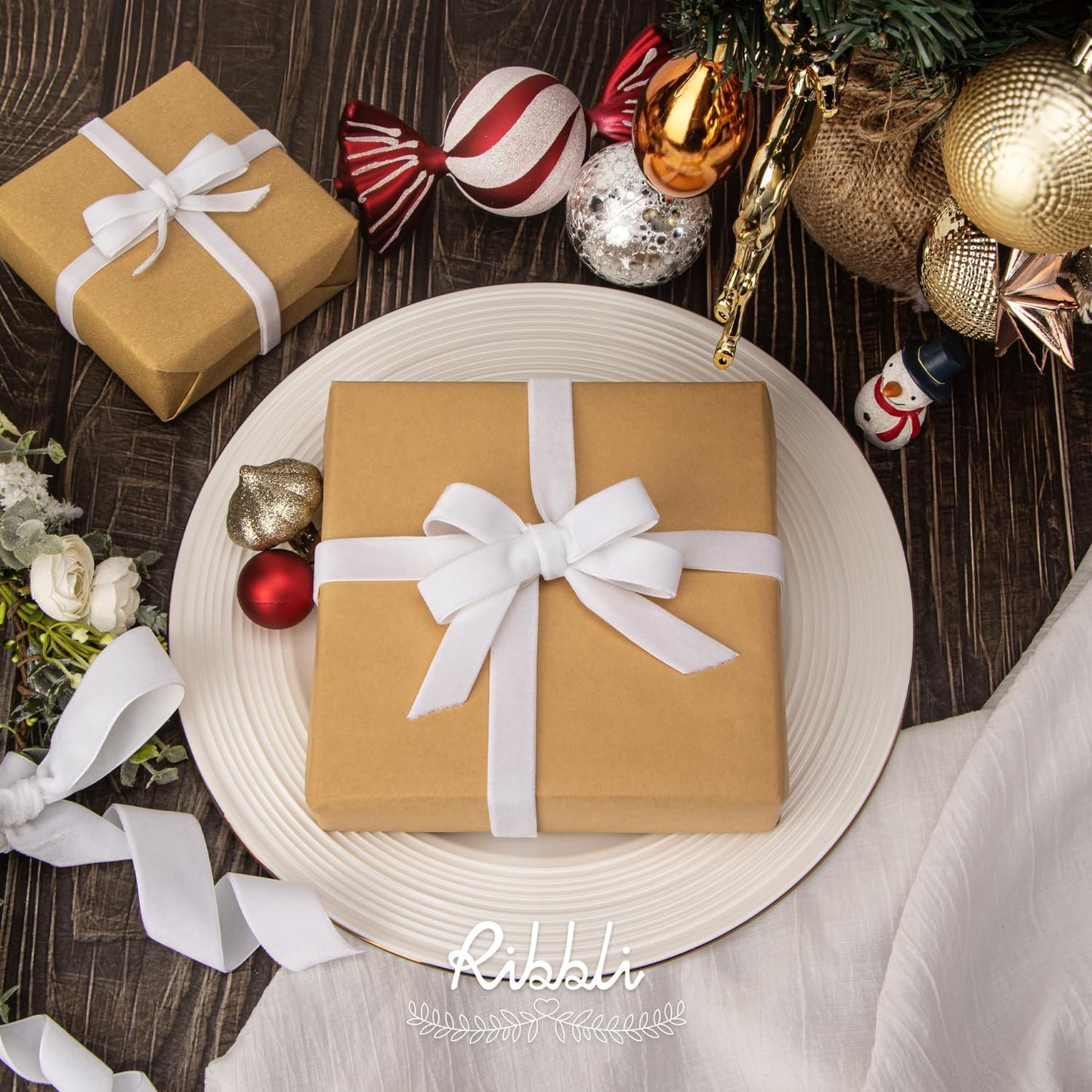 Ribbli Polyester White Velvet Ribbon,3/8 Inches Continuous10-Yard Spool,Christmas Ribbon for Gift Wrapping,Floral Bouquets, Home Decor