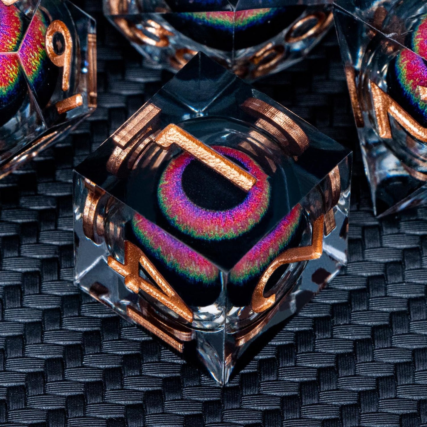 ARUOHHA DND Dragon Eye Dice Liquid Core Resin Sharp Edged Dice Set with Gift Box, RPG Role Playing Game Polyhedral Handmade D and D Dice D20 D12 D10 D8 D6 D4