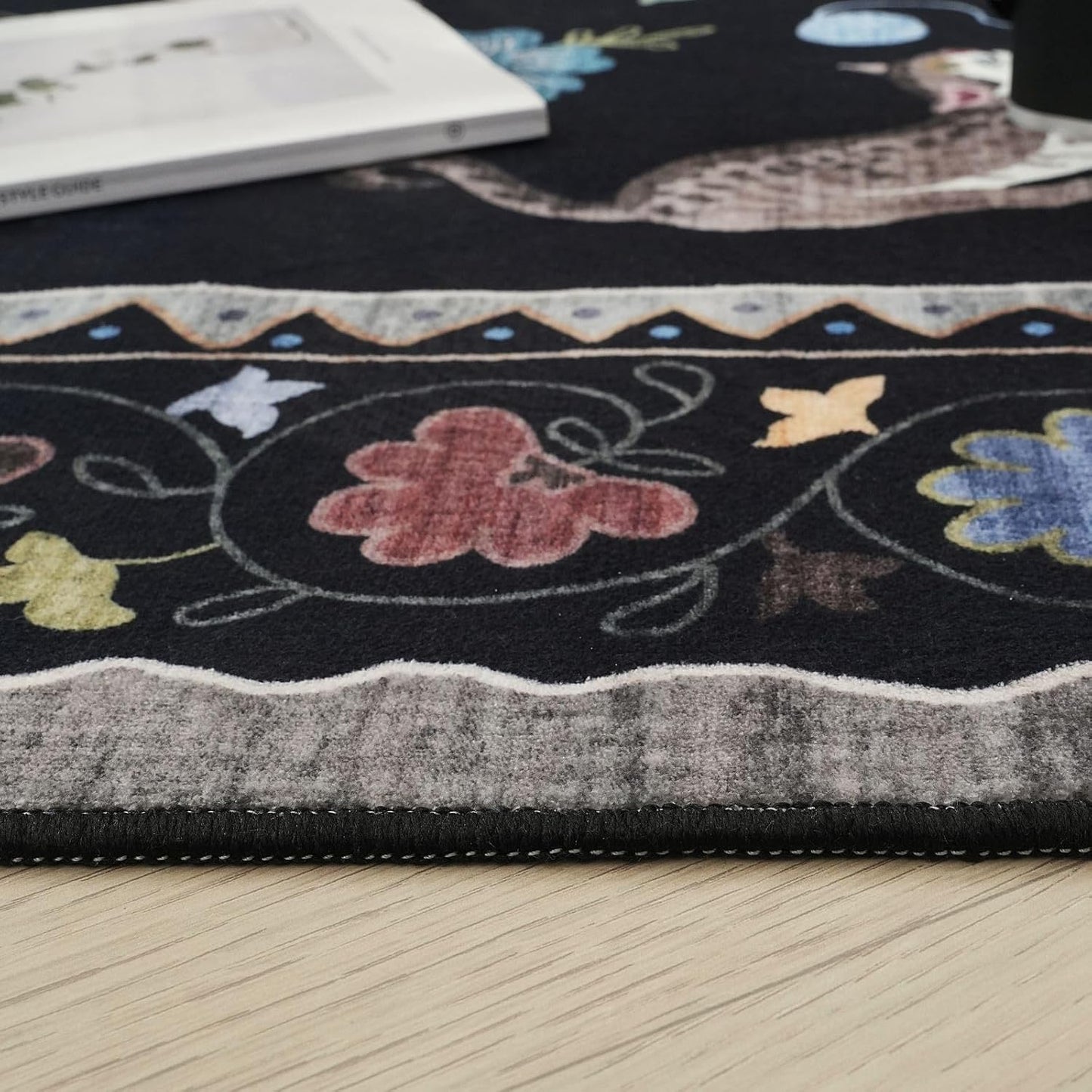 Rugcomf Round Rug 4ft Washable Circle Rug Non Slip Low Pile Boho Floral Animal Cat Small Circular Rug for Bedroom Bathroom Entryway Kids Room Office College Dorm, Black