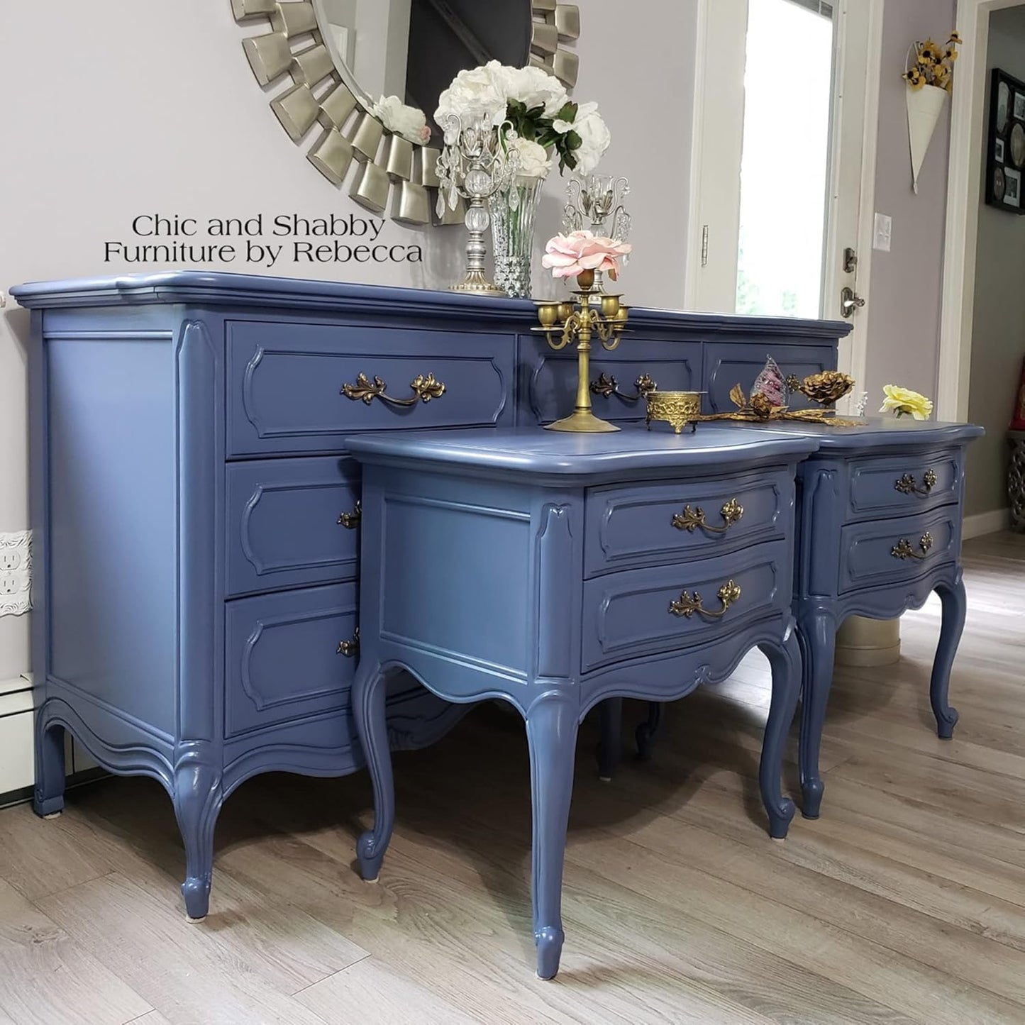 Dixie Belle Paint Company Chalk Finish Furniture Paint - Yankee Blue (16oz) - Matte Cool Navy Chic Chalk Mineral DIY Furniture Paint