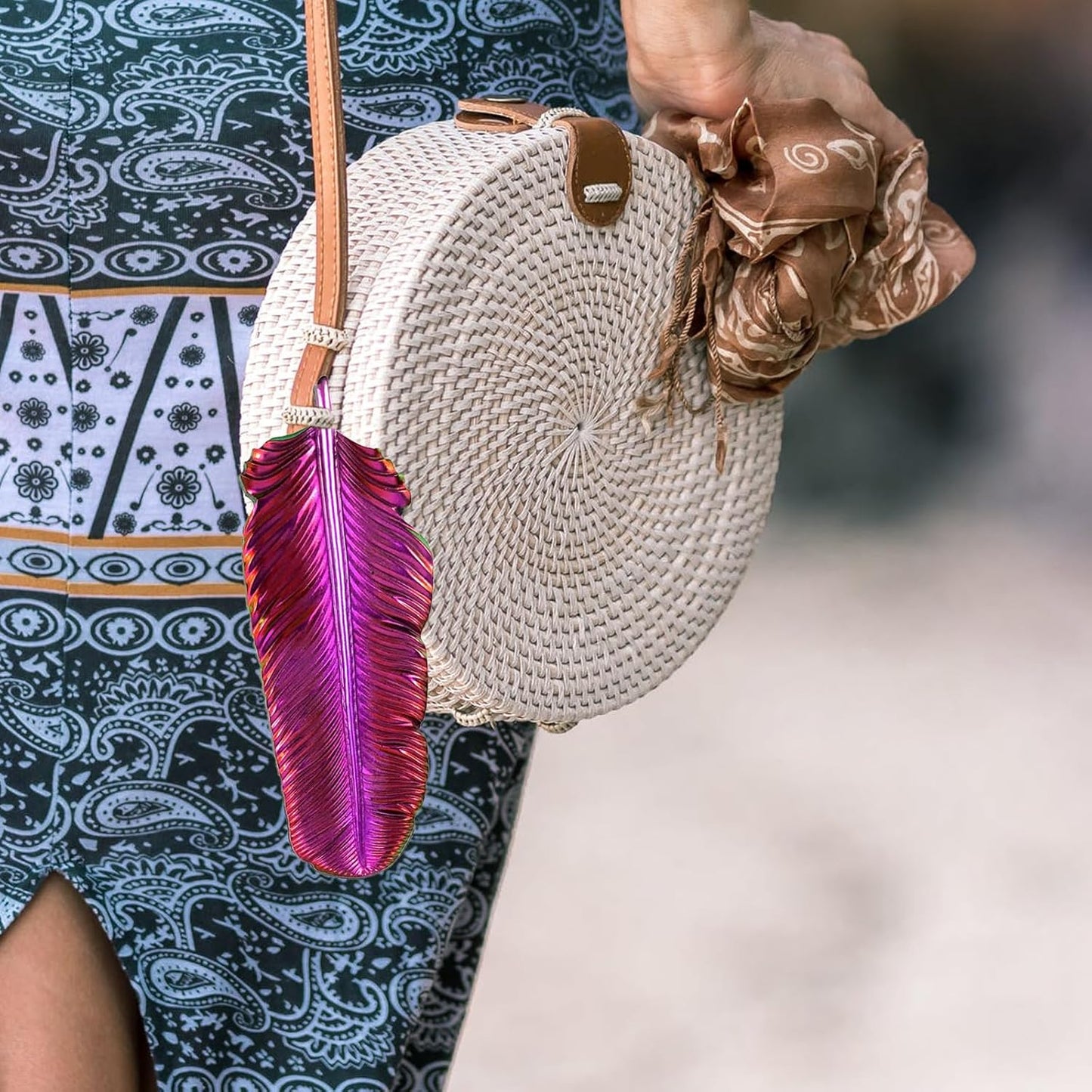 Wehous 3PCS Feather Resin Mold 3D Feather Shape Silicone Molds for Epoxy Resin Casting Concrete Wall Hanging Keychain Jewelry Pendant Decor Mould DIY Art Craft Halloween Christmas Home Decor