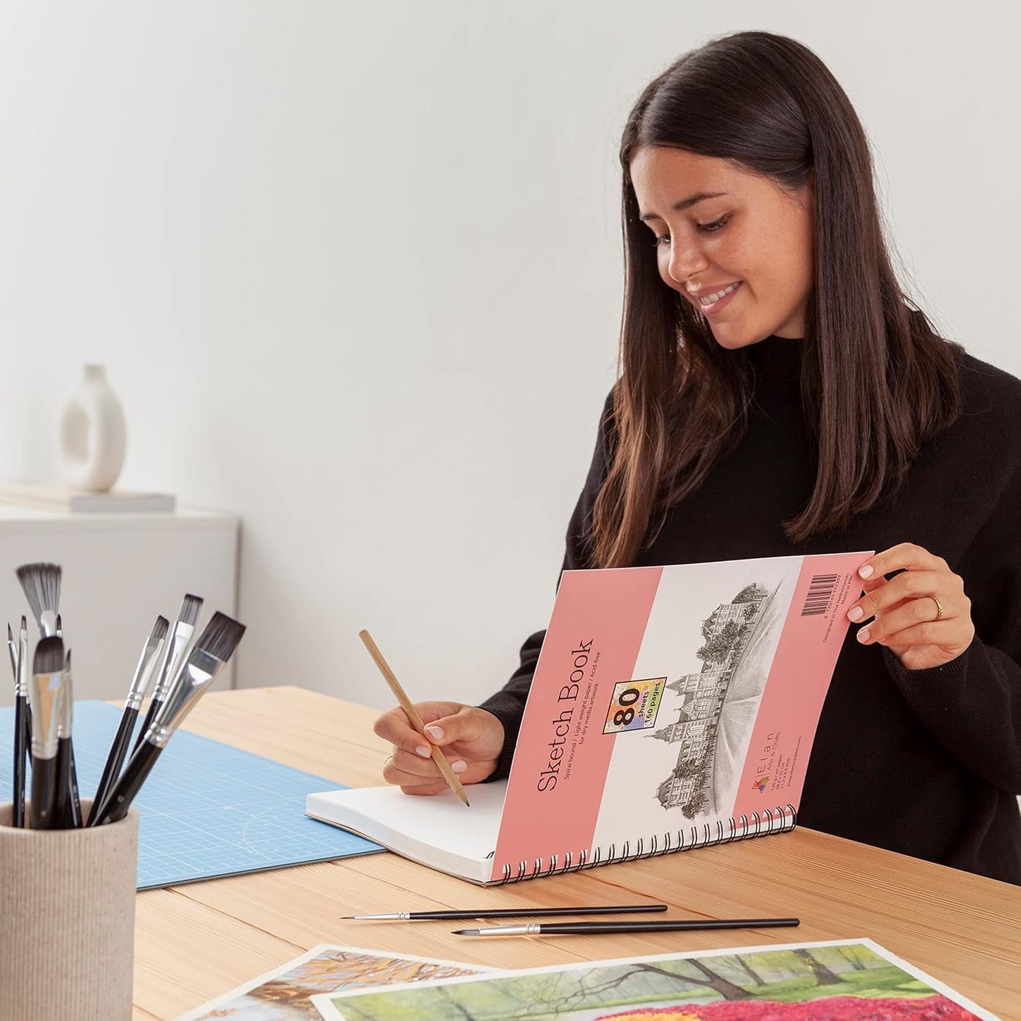 Elan A4 Sketchbook, 80 Sheets Italian Paper 80 lb/120 GSM, Acid-Free Sketch Book 11.7x8.3 Inch, White Drawing Paper Pad, Spiral Bound Sketchbook A4