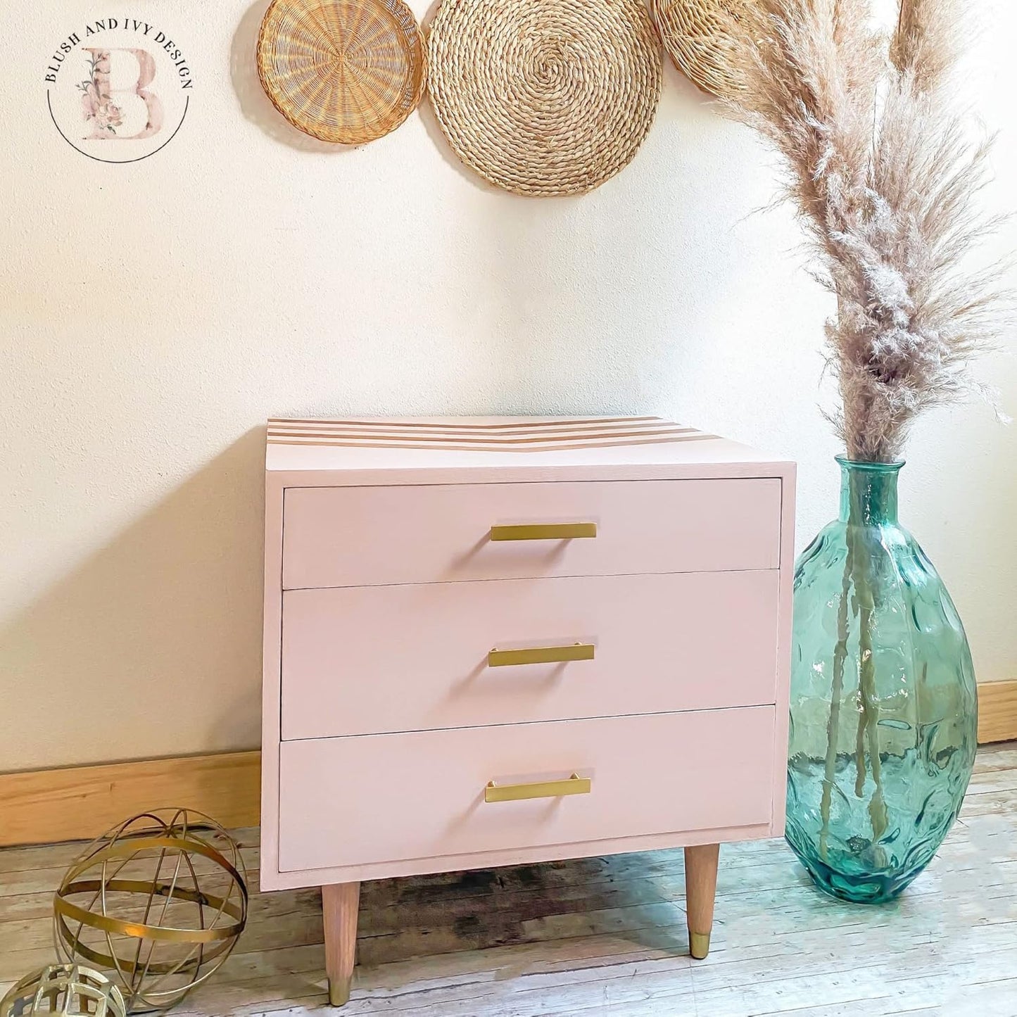 Dixie Belle Paint Company Chalk Finish Furniture Paint - Tea Rose (8 Fl Oz) - Matte Muted Mauve Chic Chalk Mineral DIY Furniture Paint