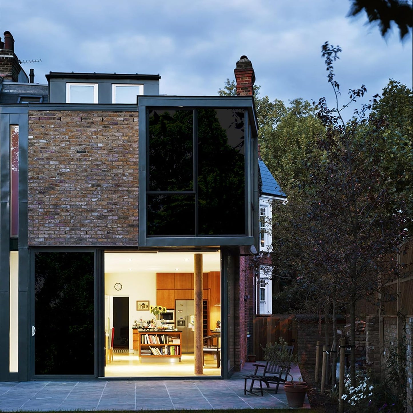 LEMON CLOUD Total Blackout Window Film Privacy Static Cling Frosted Black Window Covering 100% Opaque Film Tint Darkening Removable Film for High Privacy，(Blackout Tulip Design,17.5 x118.1 inches)