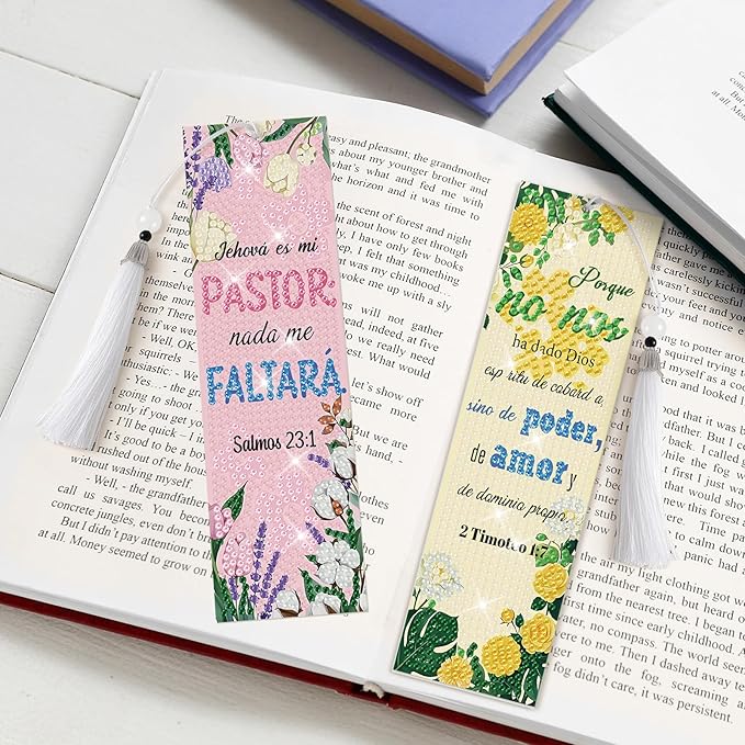 8 Pieces Christian Bible Verse Diamond Art Bookmarks 5d Christian Beaded Bookmark Acrylic Tassel Bookmark for DIY Making Beginners Kids Adults Arts Craft Supplies (Spanish)