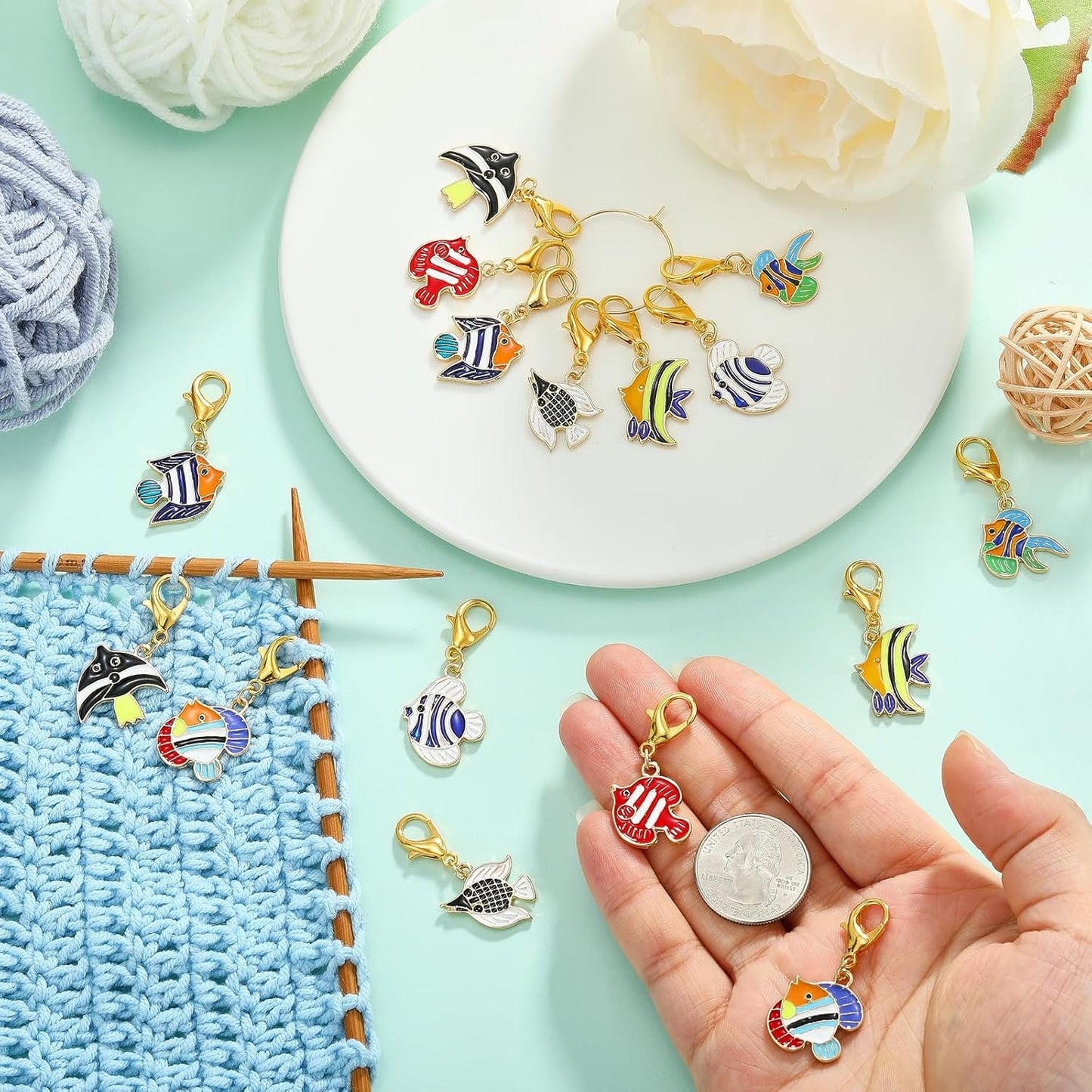 BEEFLYING 16Pcs Fish Stitch Marker Charms for Crocheting and Knitting, 8 Styles Alloy Enemal Crochet Knit Stitch Marker Pendant with Removable Clasp for Knitting Crocheting Accessories