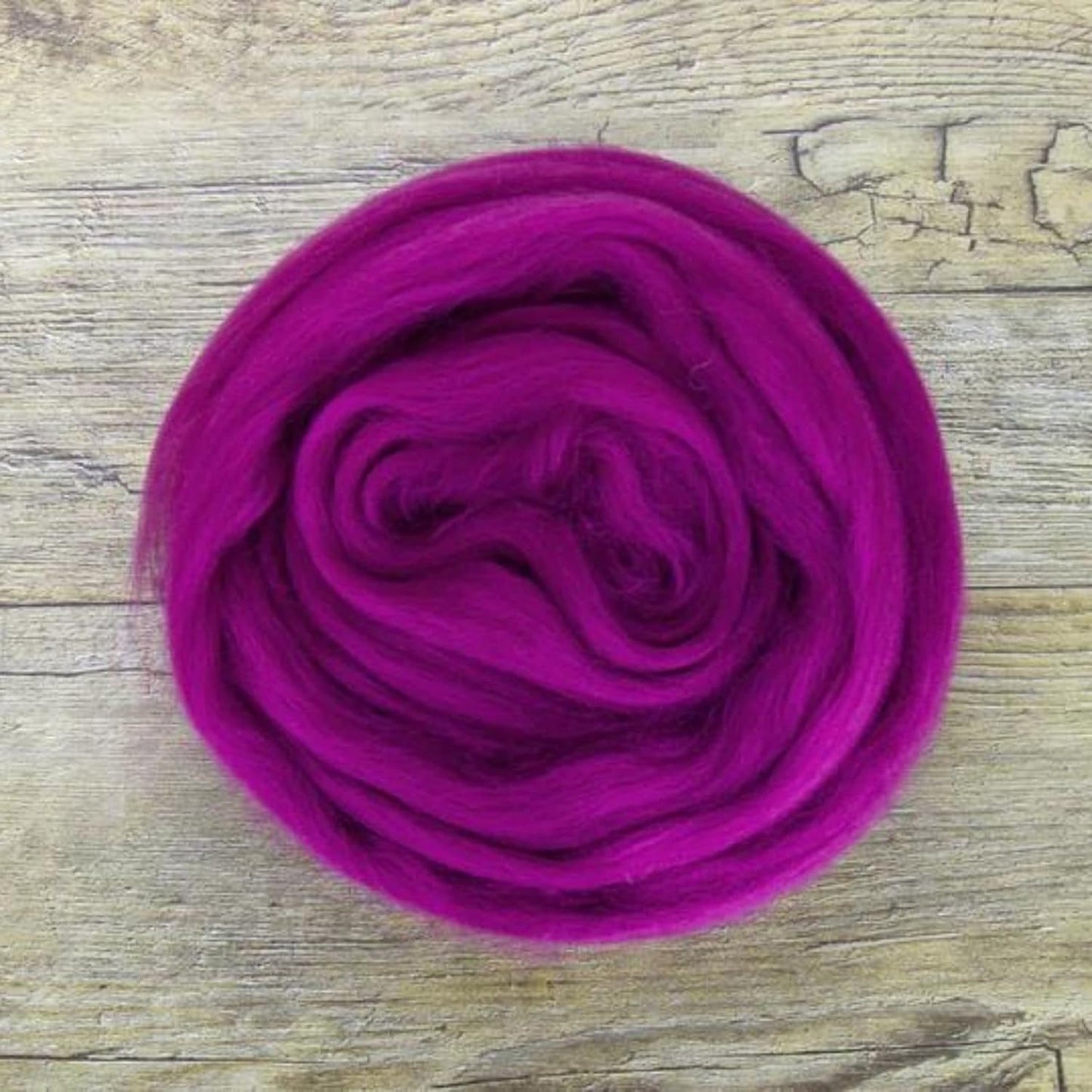 Revolution Fibers Merino Wool Roving | Premium Combed Wool Top | 22 Micron, Perfect for Felting Projects, Spinning, Wall Hangings and Tapestry (Fuchsia)