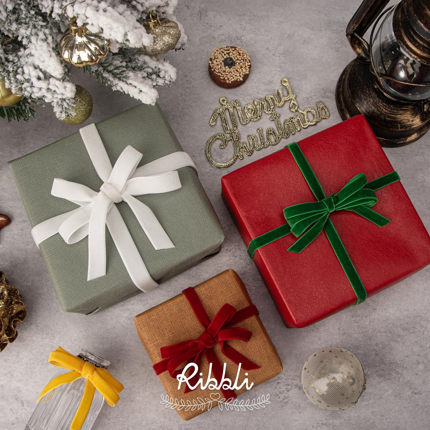 Ribbli Polyester Dark Red Velvet Ribbon,3/8 Inches Continuous10-Yard Spool,Christmas Ribbon for Gift Wrapping,Floral Bouquets, Home Decor