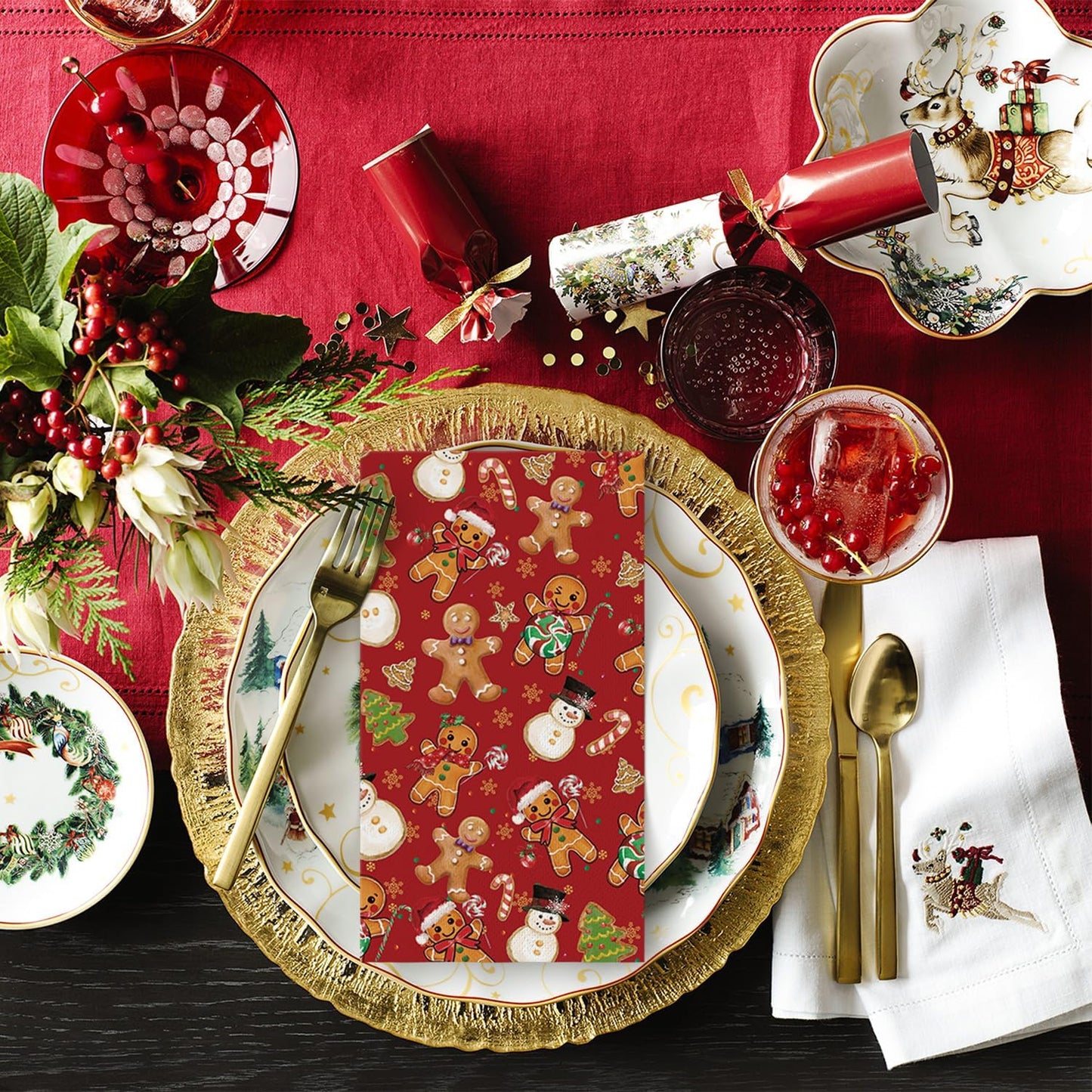 Horaldaily 50 Christmas Disposable Paper Decorative Guest Napkins, Gingerbread Man Hand Towel for Party Lunch Dinner Kitchen Bathroom