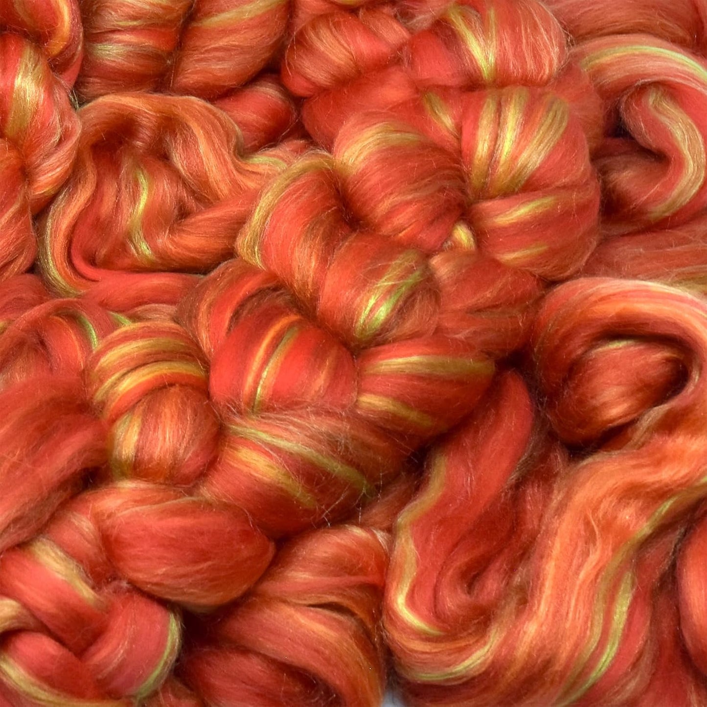 Merino Silk Luxe Tonal Designer Blend. Superfine Merino, Mulberry Silk, Tussah Silk. Top Roving for Spinning or Felting. Crimson Bliss 4oz