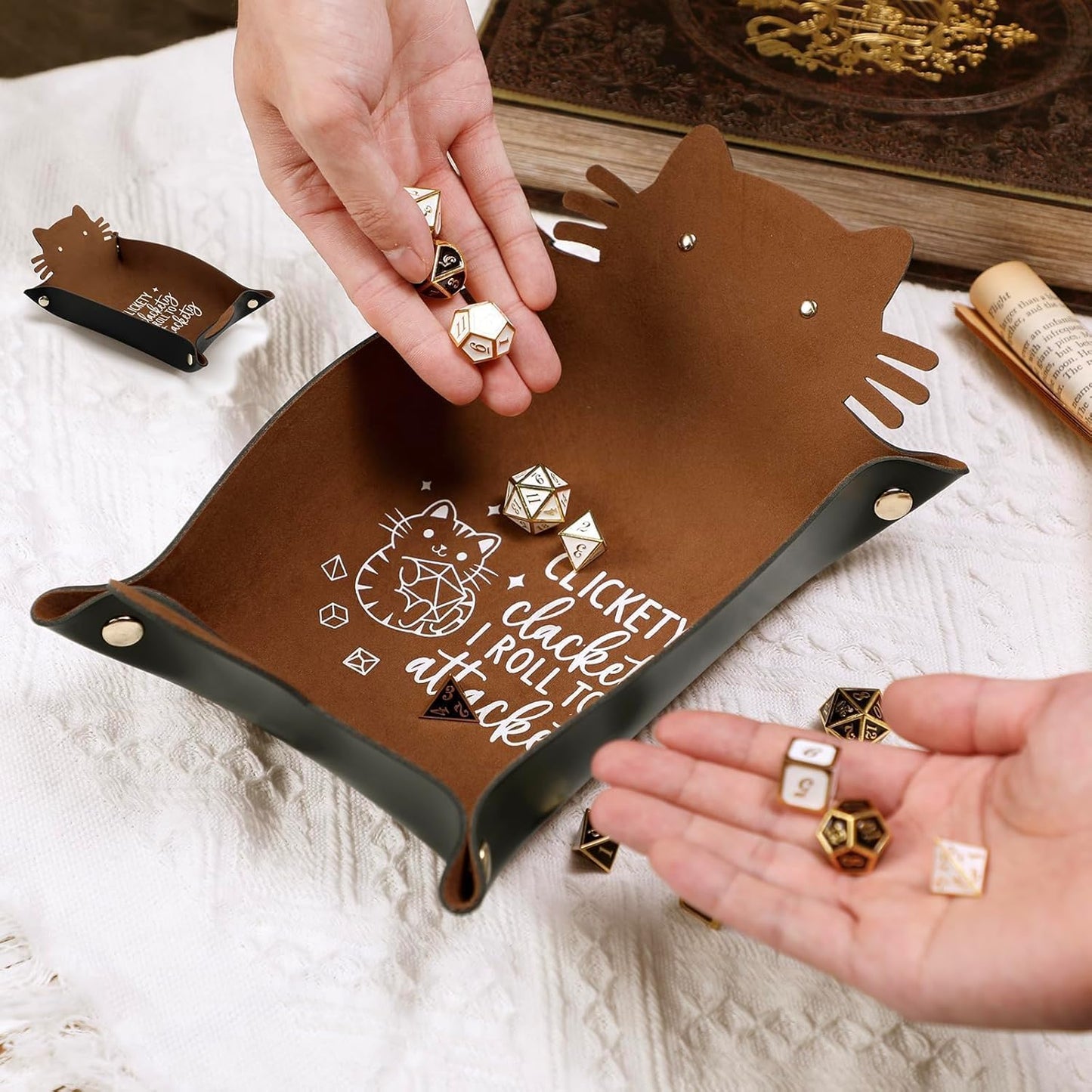 Cat Dice Rolling Tray Novelty Folding Leather Dice Holder Portable Dice Storage Accessories Decorative Desk Organizer Funny Gift for DND RPG Game Players