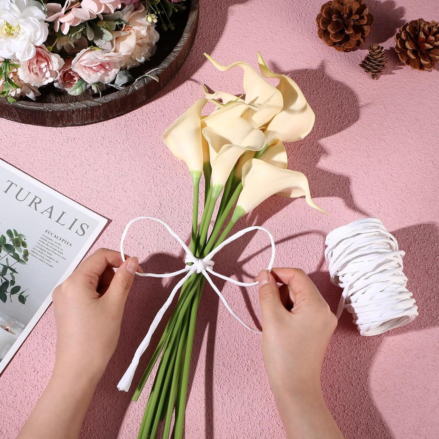 Syhood 65 Feet Floral Wire Rustic Vine Bind Wire for Craft Wrapping Flower Bouquets(White,1 Roll)