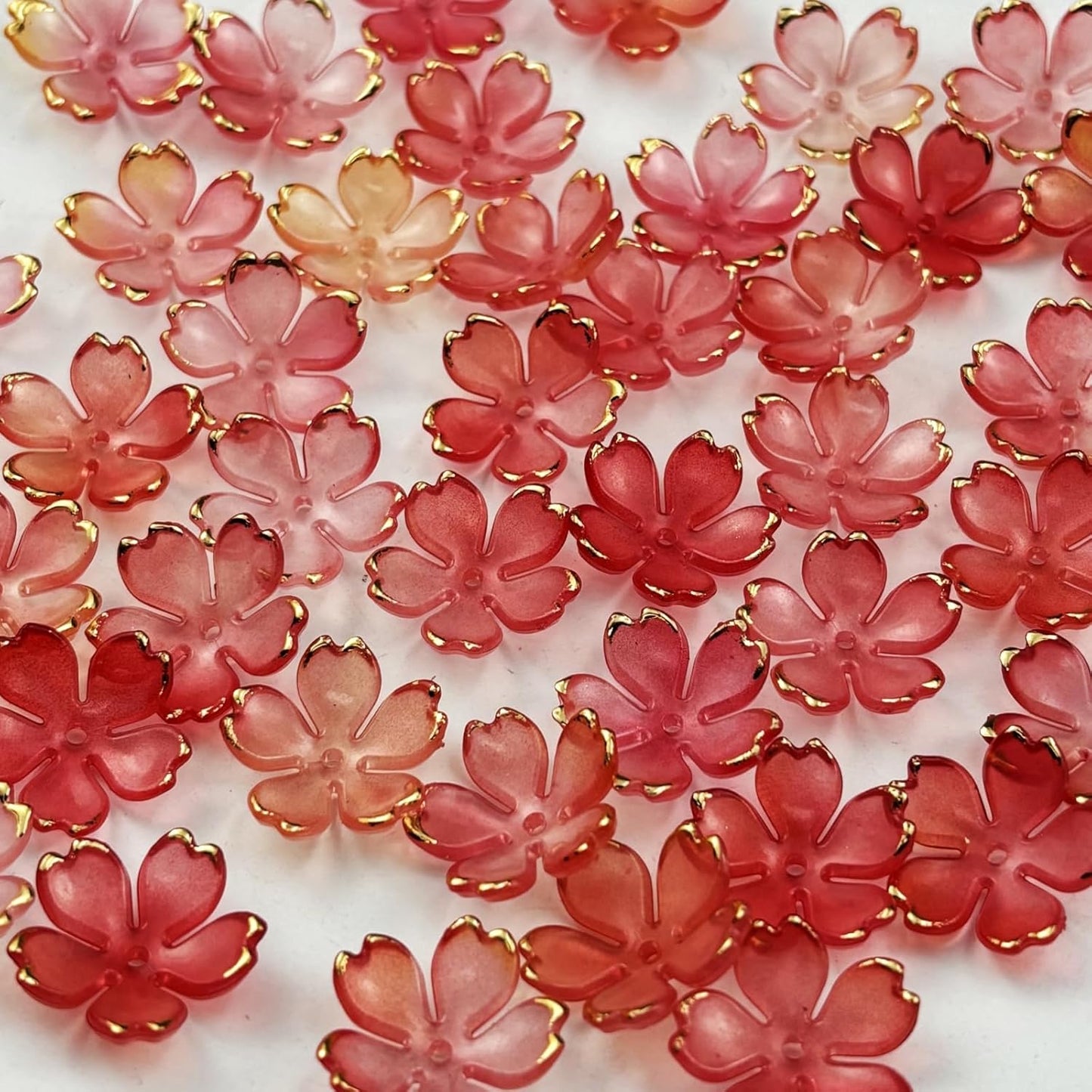 100pcs Acrylic Flower Beads, 19mm Cherry Blossom Plastic Gradient Flower Spacer Beads for DIY Crafts Bracelet Necklace Earrings Jewelry Making(Red Yellow)