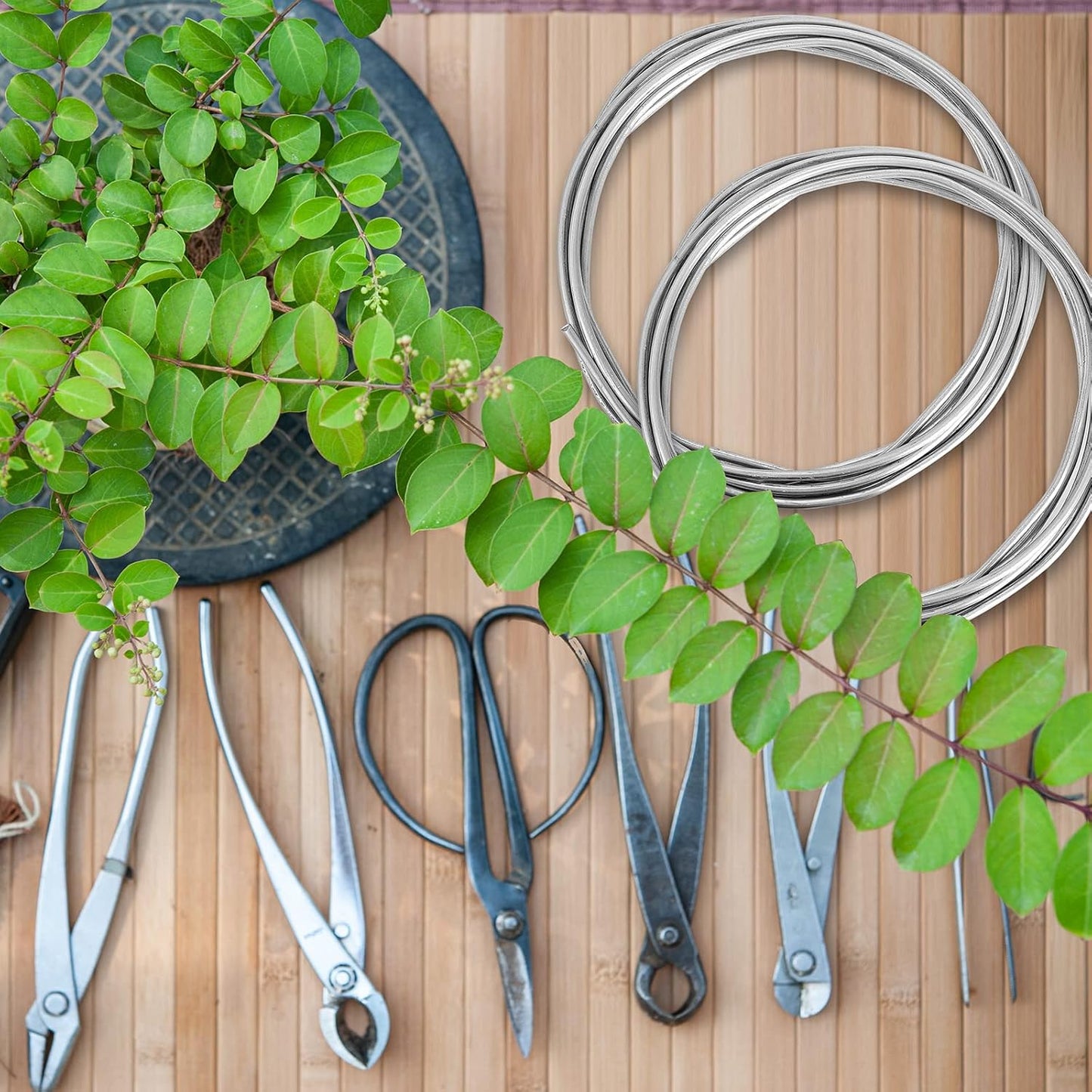 Pelopy Aluminum Wire 1/4 Inch Diameter Metal Wire 40 ft Armature Bendable Armature for Sculpting Dolls Floral Jewelry Making Weaving DIY Crafts, Silver