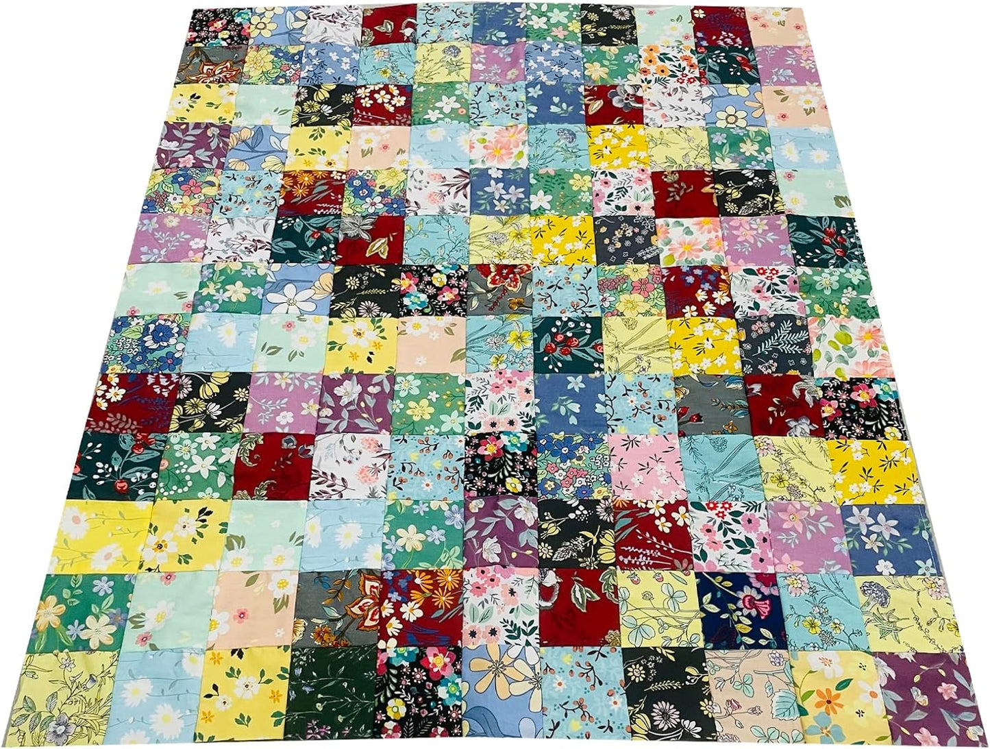HANPATQUI 200PCS 4 x 4 inch Floral 100% Cotton Fat Quarters Fabric for Sewing and Quilting Bundles Precut Fabric Square for DIY Craft Patchwork