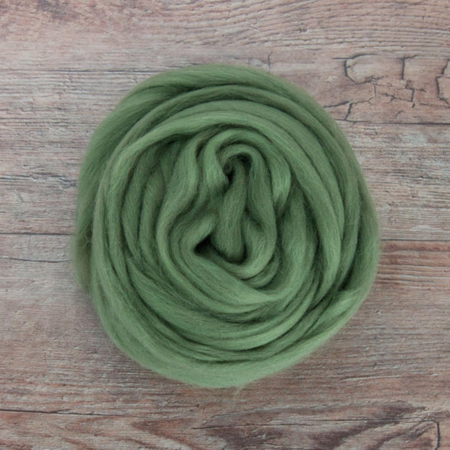 Revolution Fibers Merino Wool Combed Top | 1 lb Premium Wool Roving | 22 Micron, Best Merino Wool for Spinning, Tapestry, Needle Felting, Big Yarn Roving and Wall Hangings (Olive Green)