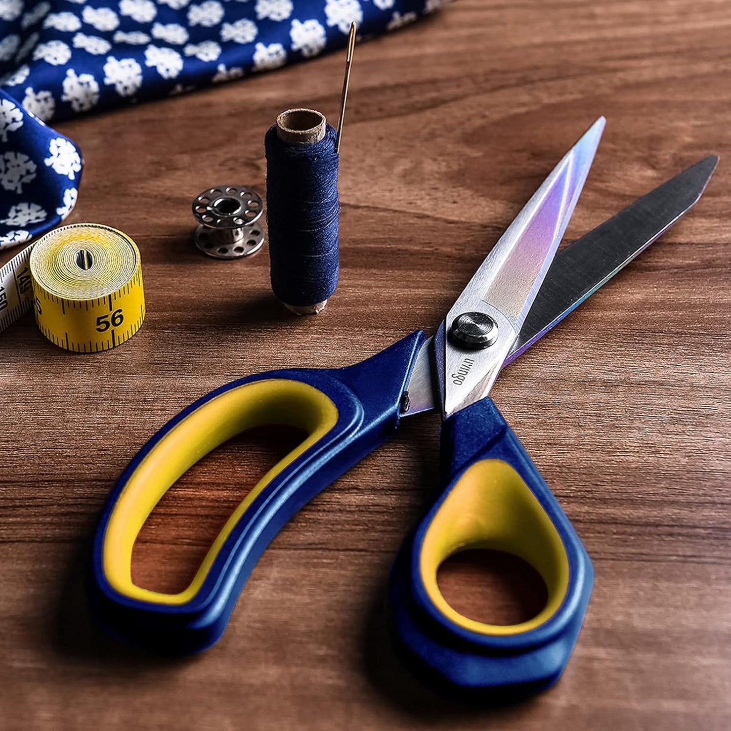 LIVINGO 2 Pack Sharp Fabric Scissors - Heavy Duty Scissors All Purpose, Titanium Coated Forged Sewing Shears for Tailor Dressmaking Crafting Cutting Clothes Leather, 8.5" & 9.5", Blue & Yellow