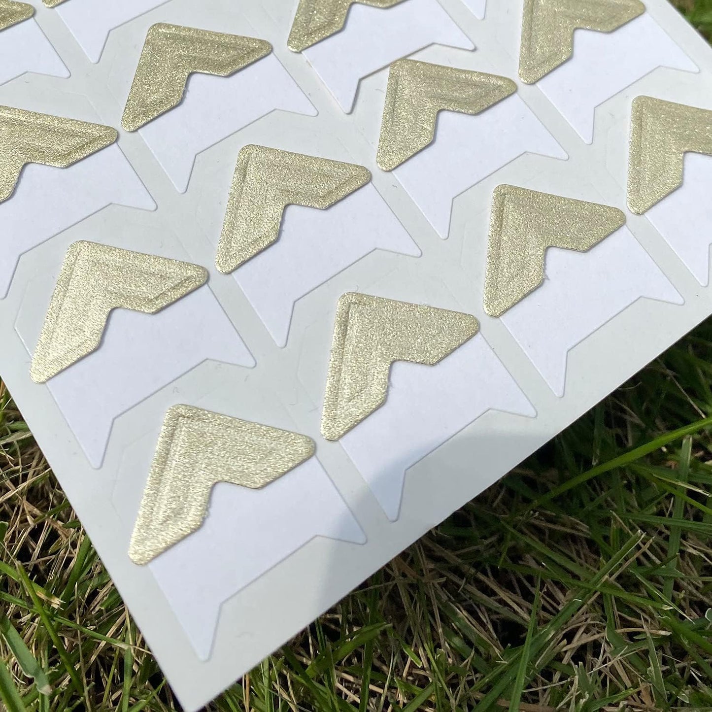 GOONAVI 10 Sheets 240 Pcs Shiny Gold Acid-Free Photo Corners, Self-Adhesive Mounting for Wedding Scrapbook Supplies, DIY Photo Album, Journal, Guest Book, Memory Book