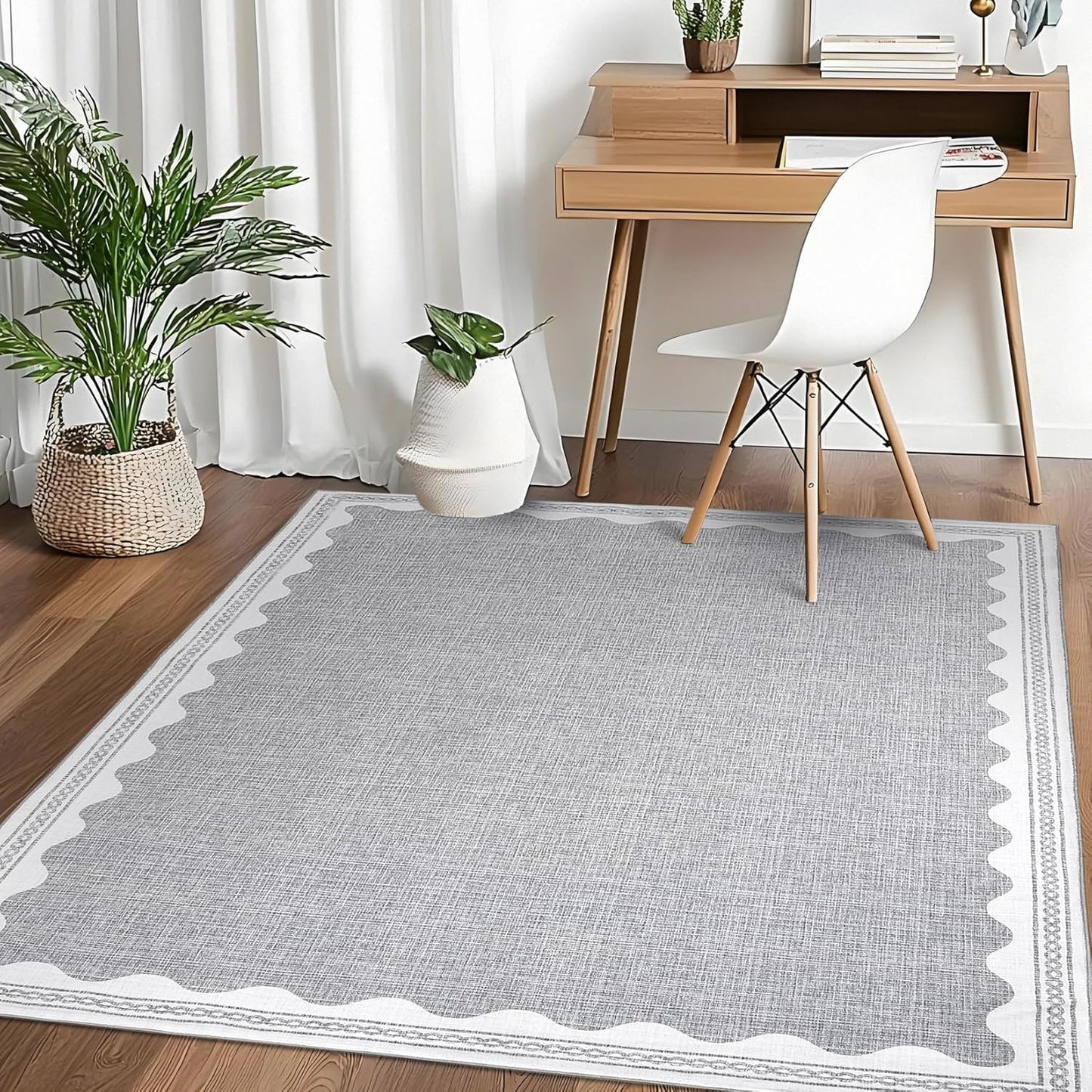 Scalloped Rug 4x6 Rugs for Entryway, Small Area Rugs Solid Grey Rug for Bedroom Girls, 4x6 Washable Rugs for Living Room, Non Slip Scalloped Bath Mat, Soft Dorm Nursery Carpet for Bedside