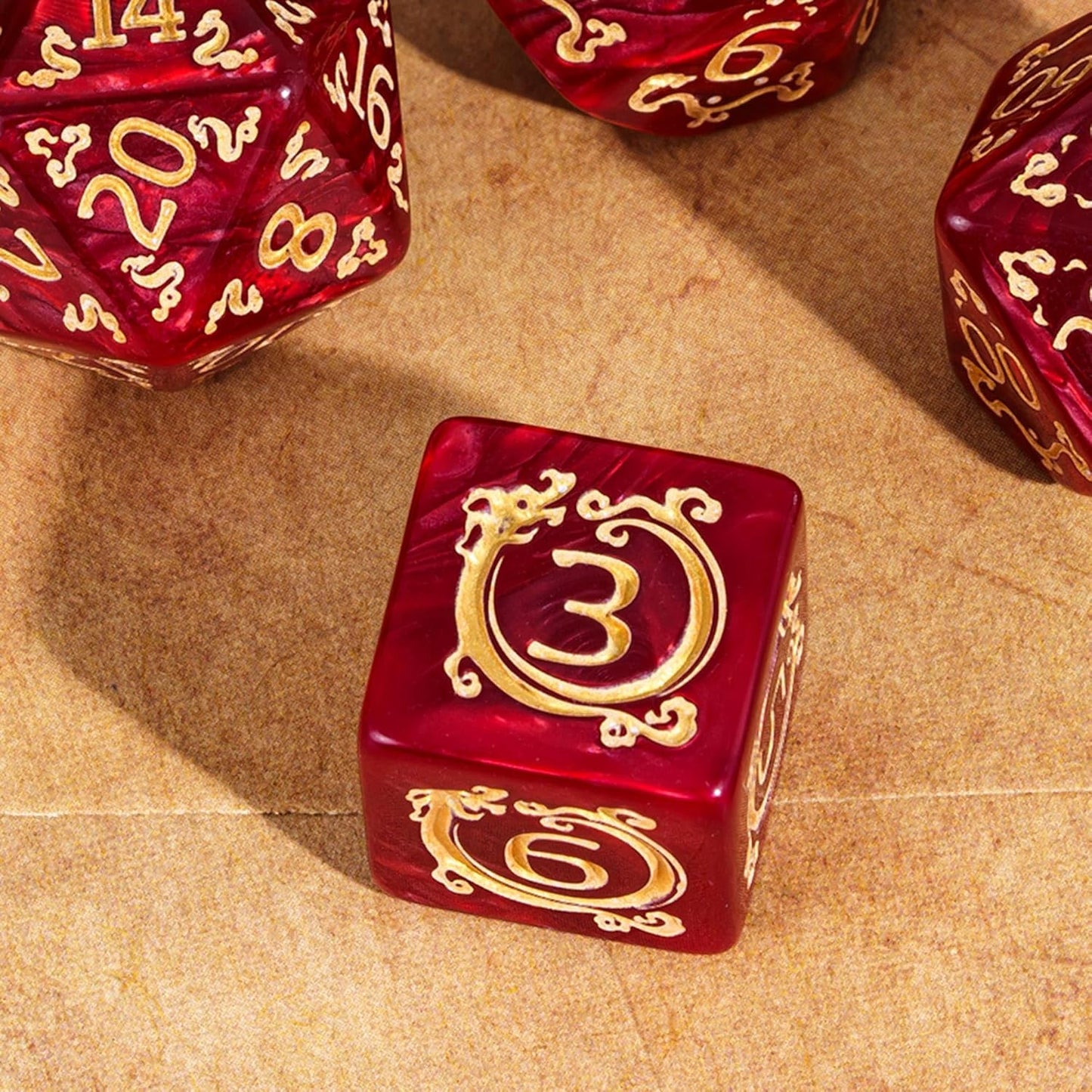 7-Die DND Dice Set Dragon Pattern Polyhedral Die with Leather Bag D&D Dice Set for RPG Table Games (Red W/Gold Dragon Pattern)