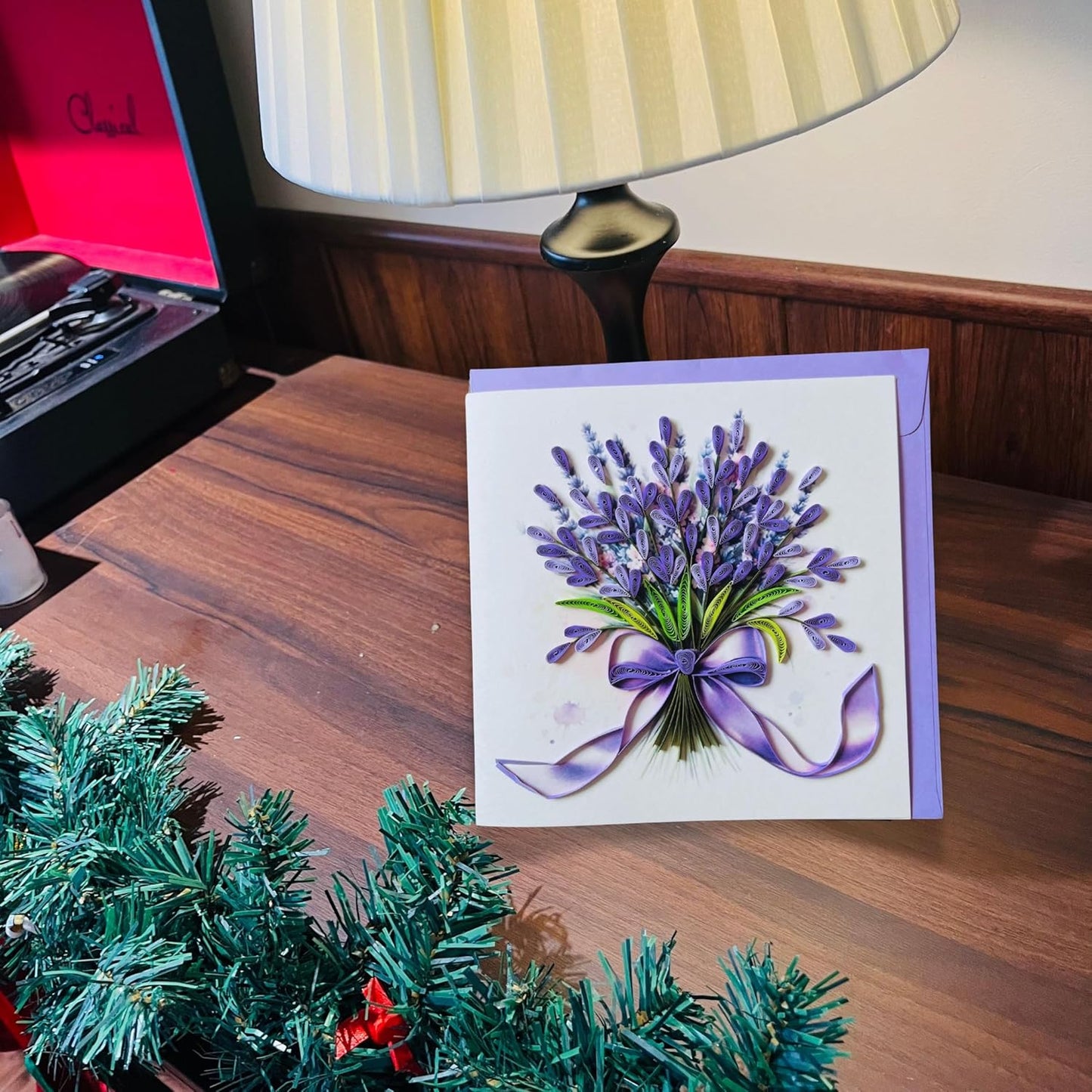 Quilling Cards, handmade card, quilled cards with Dedicated Paper Handmade Art for all occasions: Mother's day, Father's day, Birthday... Lavender flowers bouquet