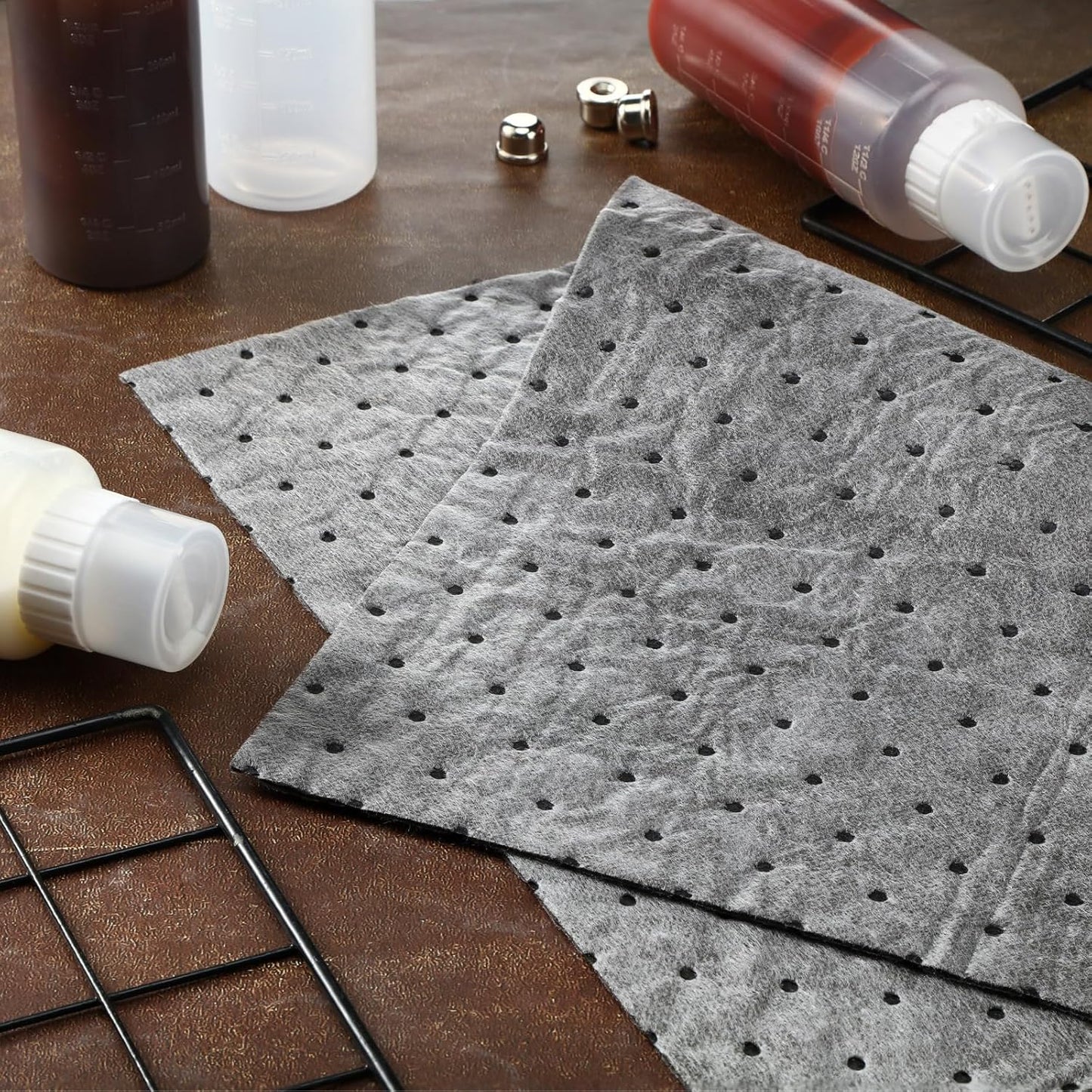 Hoolerry Oil Absorbent Pads Weight Dimpled Pad Garage Accessories Water Absorbent Mat Oil Spill Mat for Absorbing Protecting Home Garage Basement (15 x 17 Inch,Gray,100 Pcs)