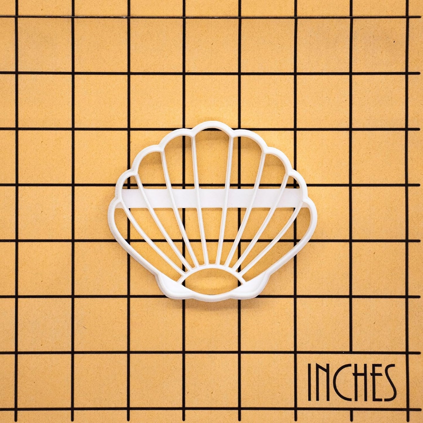 BAKERLOGY Scallop Shell Cookie Cutter - Bake Nautical Beach Treats - Detailed Biscuit Cutter Design for Baking and Crafts, ideal on fondant, dough, clay