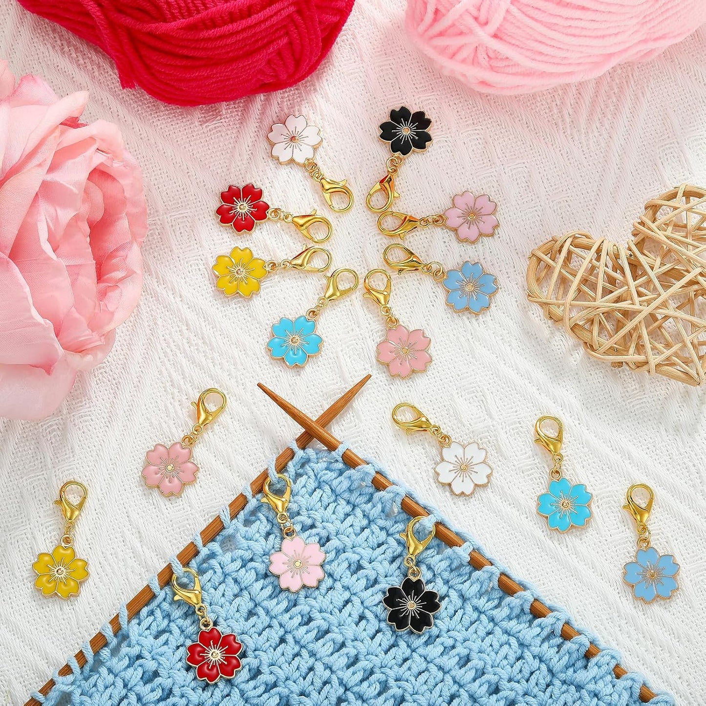 BEEFLYING 16Pcs Flower Stitch Marker Charms for Crocheting and Knitting, Alloy Enemal Crochet Knit Stitch Marker Pendant with Lobster Clasp for Sewing Quilting Handmade Jewelry