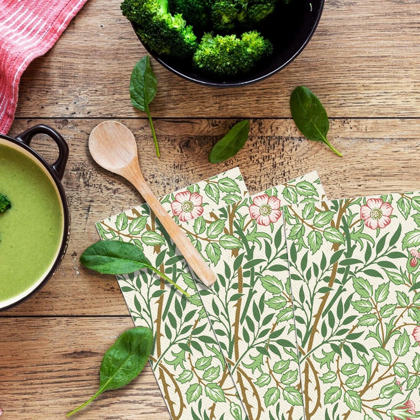 80PCS William Morris Paper Napkins, Greenery Floral Guest Disposable Napkins – Golden Lily & White Green Wildflowers Design Dinner Hand Napkins for Wedding, Bridal Shower,Vintage Floral Table Supplies